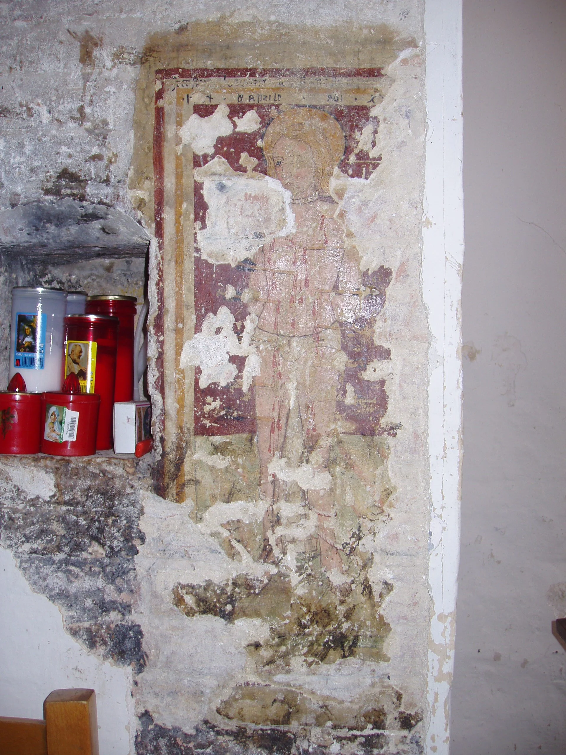 wall4_pilaster2.jpg