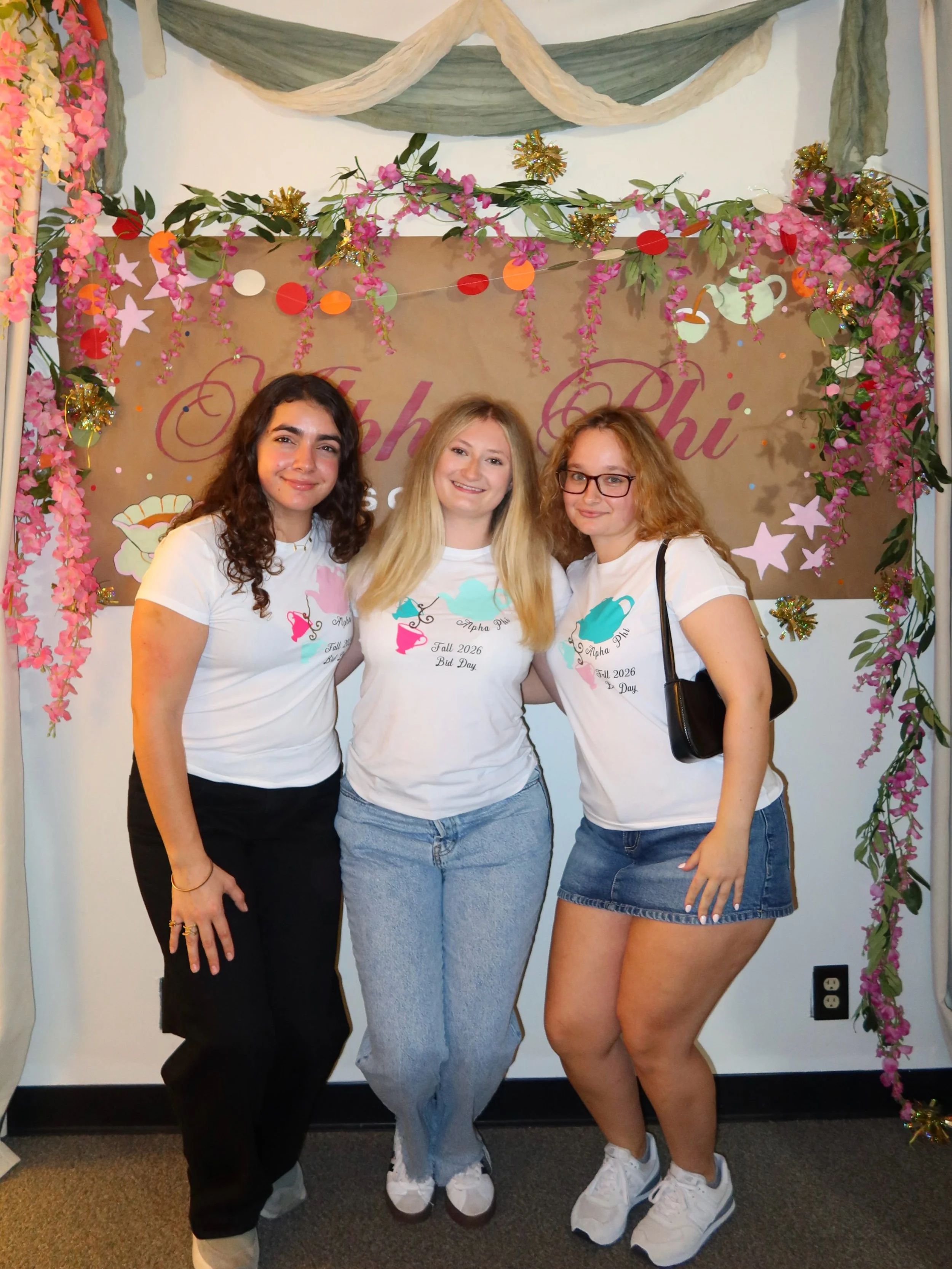 Alpha Phi is Our Cup of Tea! 🫖🌸

We are beyond excited to welcome our newest members into the sisterhood 💕

#rpialphaphi #bidday