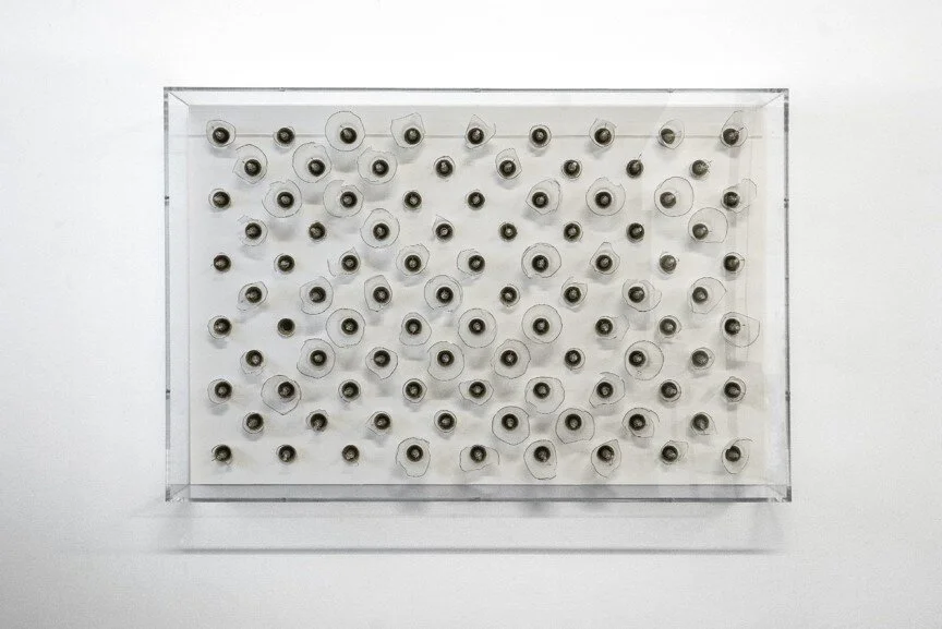 Michel de Broin , Crépuscule #97 , 2019, Ampoules, bois, acrylique, 24” x 36” x 5 ½”