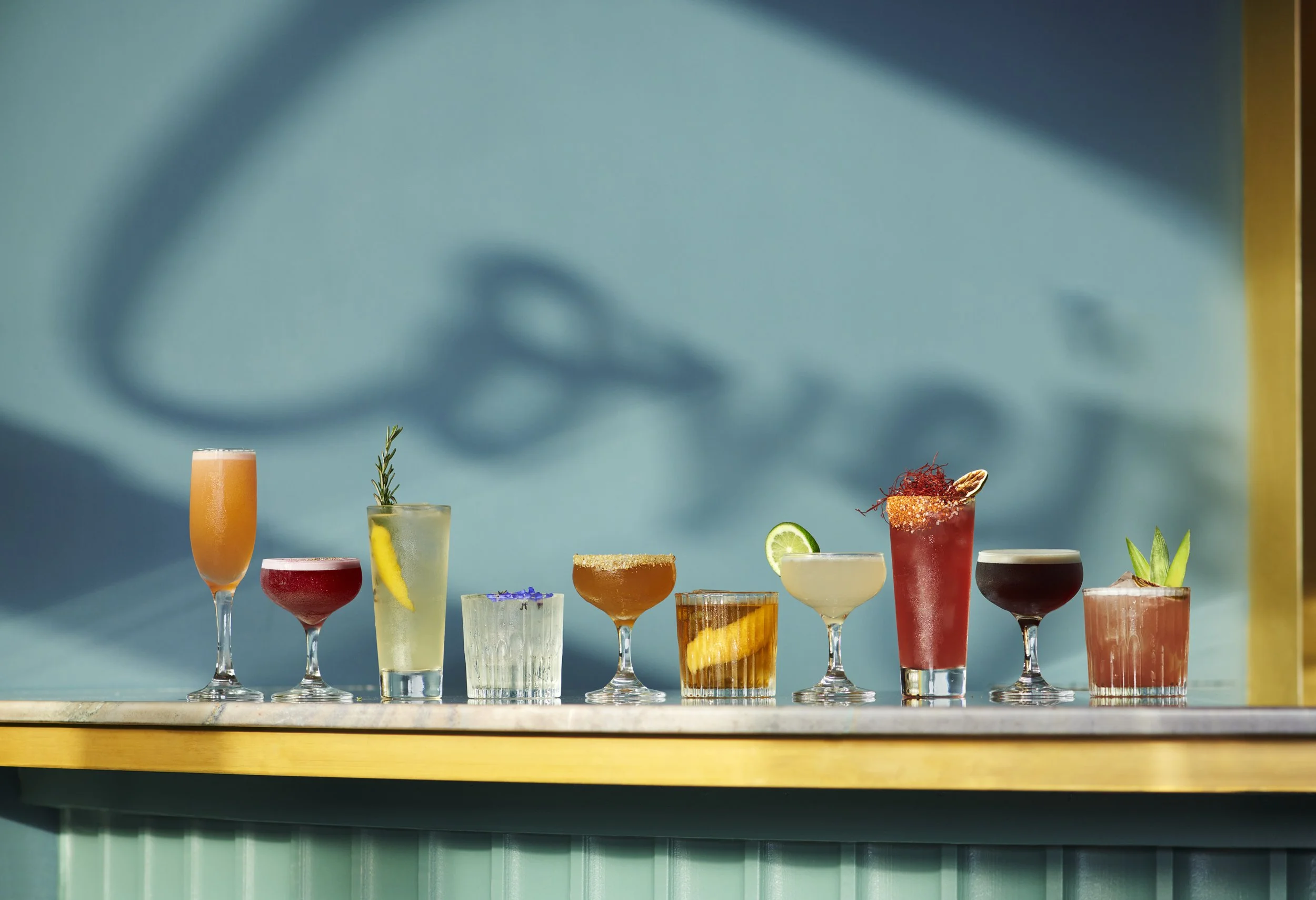 GROUP-FAM-COCKTAILS_676 1.jpg