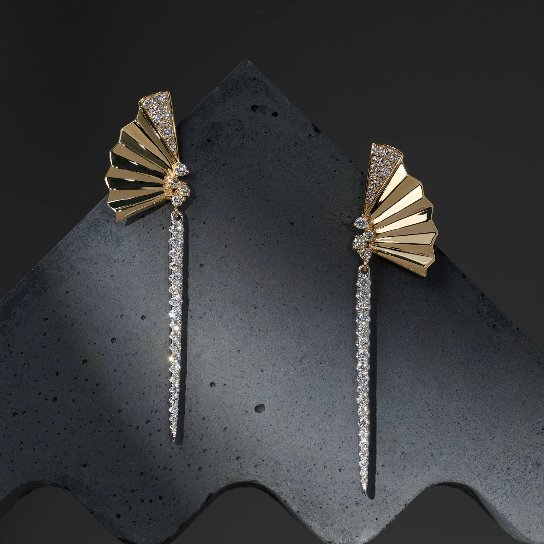 02_14K-Yellow-Gold-Art-Deco-Fan-Diamond-Drop-Earrings_SKU-K79M2036_14_web.jpg