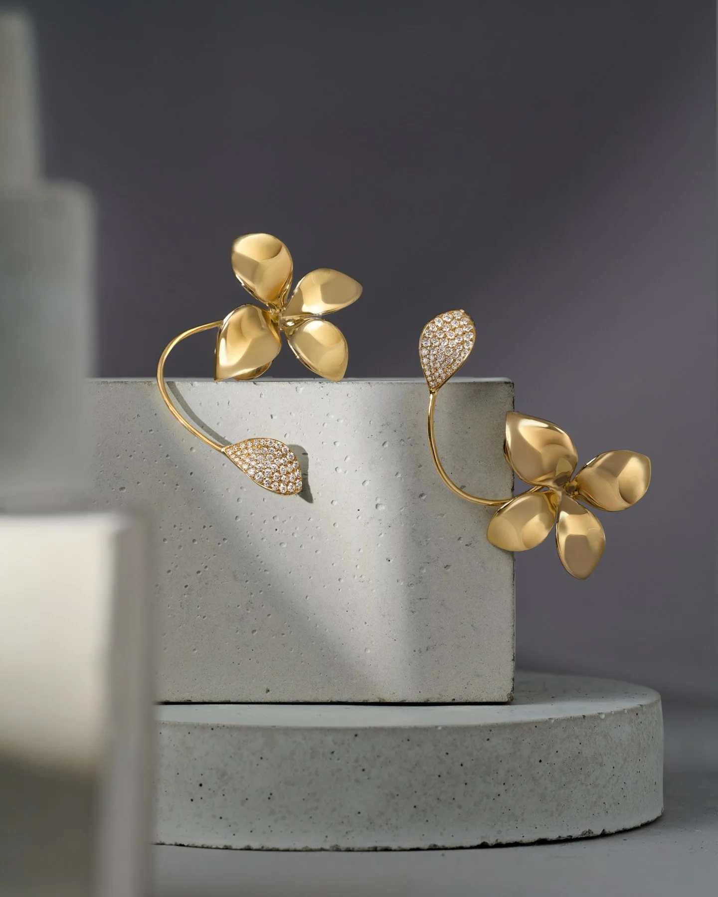 SG_14k-Yellow-Gold-Flower-Diamond-Earrings_SKU-URN80HNW_001_web.jpg