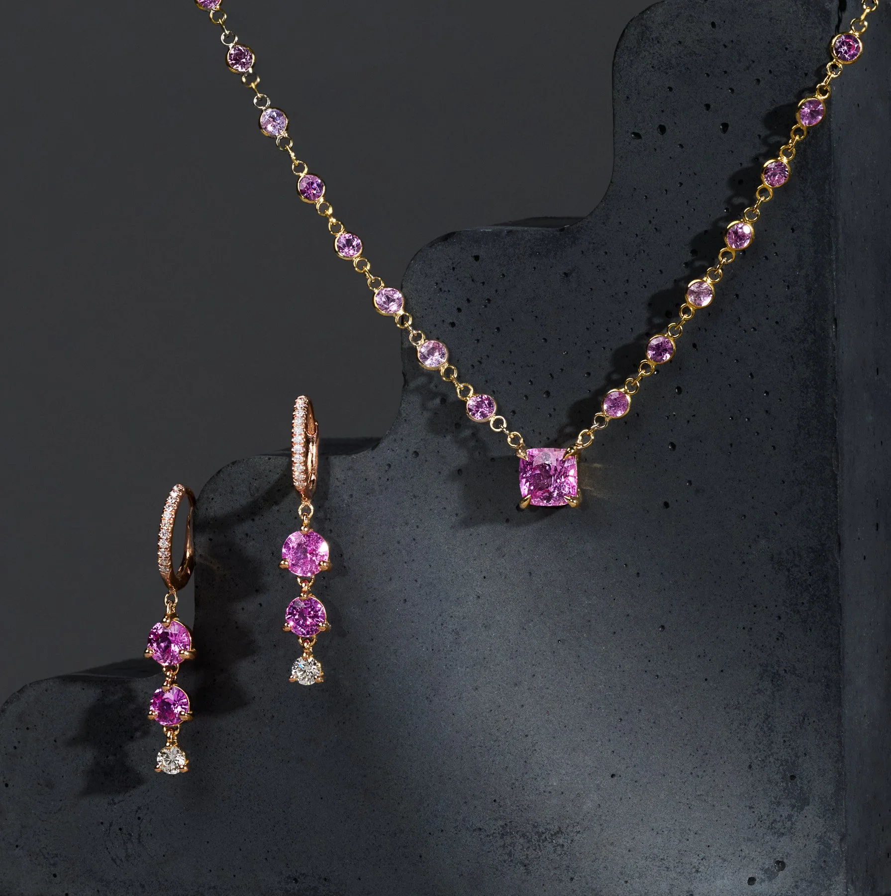 02_Pink-Sapphire-Necklace_Earrings_Grouping_226_web.jpg