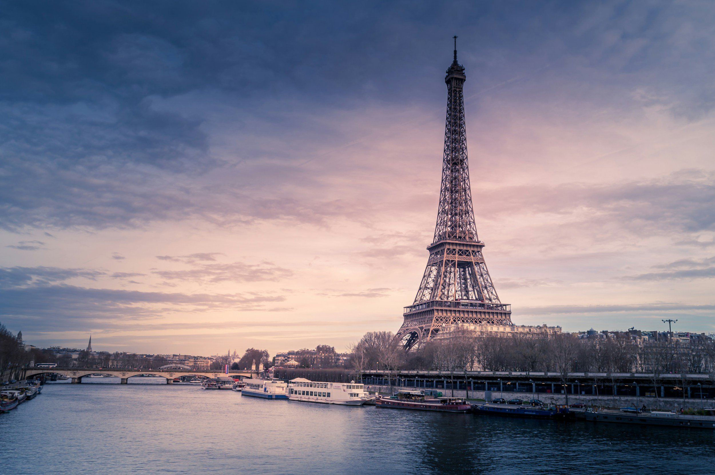 Unique Things to Do in Paris: A Traveler’s Guide to the City of Light