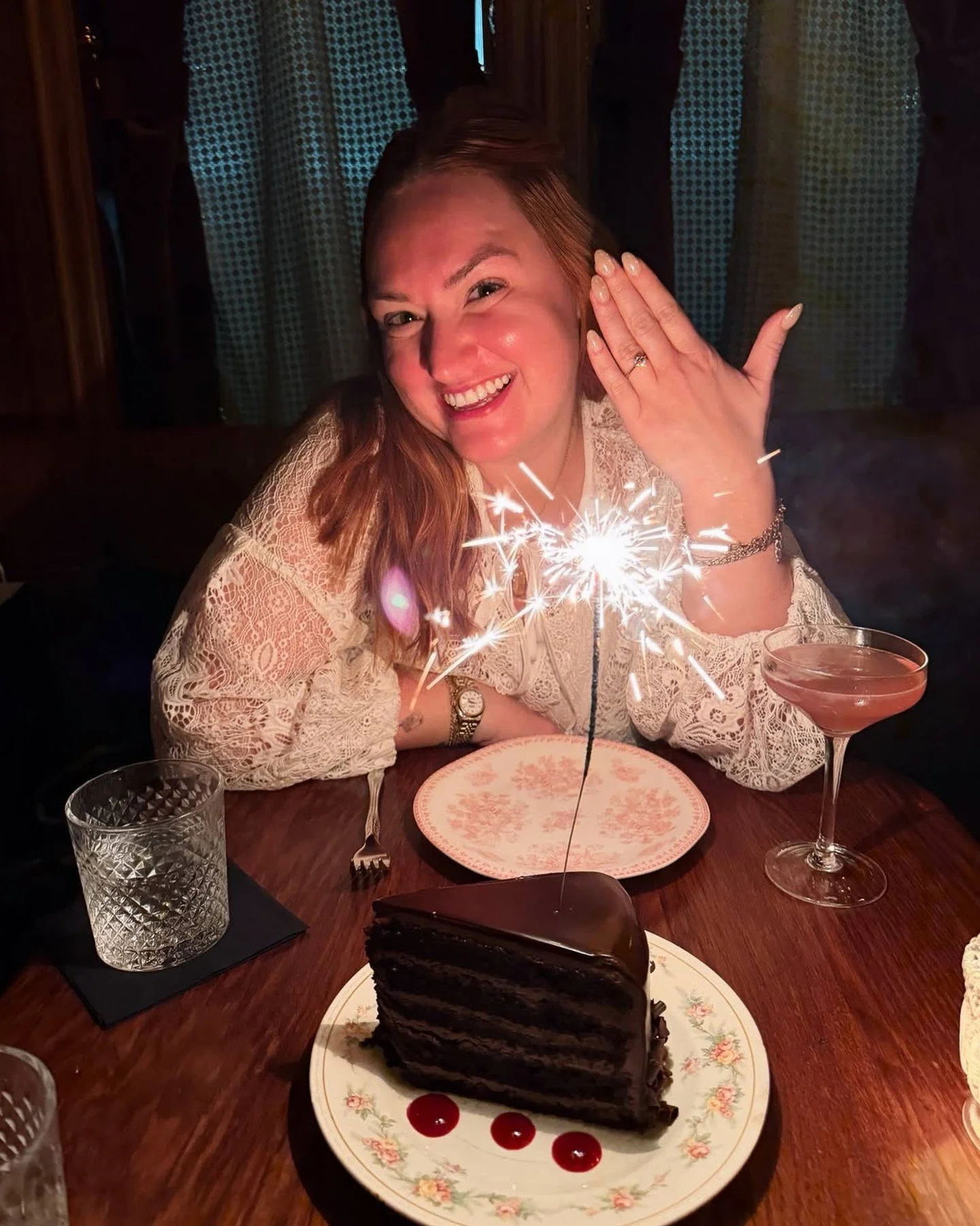 Your table is set for any occasion at Alpen Rose 🌹 🥂⁠
Come celebrate with us&hellip;tap the link in our bio to book.⁠
⁠
PC: @taylorlynch_