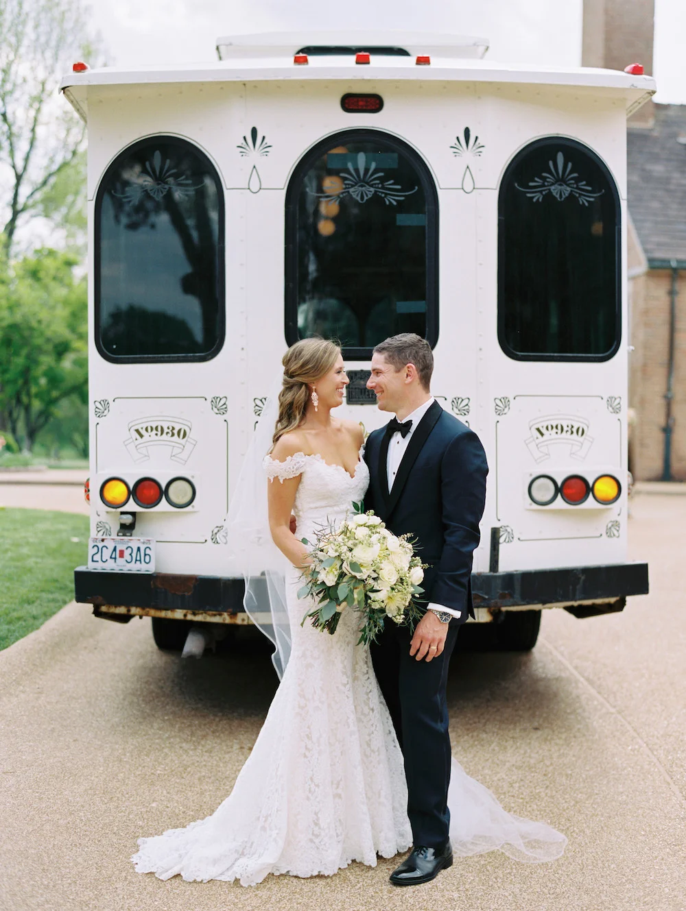 Spring Wedding at Bellerive Country Club 21.jpg