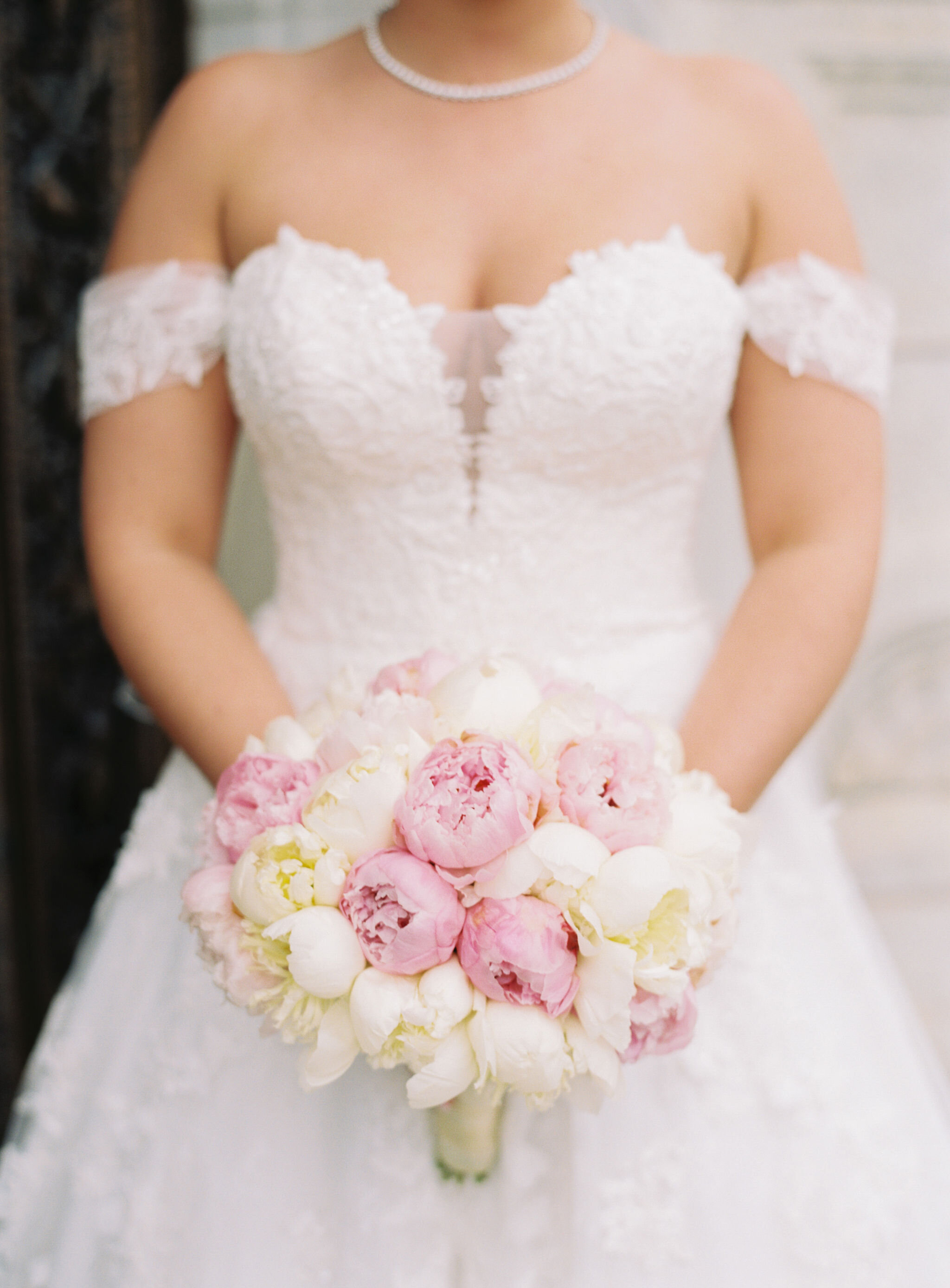Belli-Fiori-St.-Louis-Luxury-Wedding-Florist-Coronado-Spring-Wedding-23.jpg