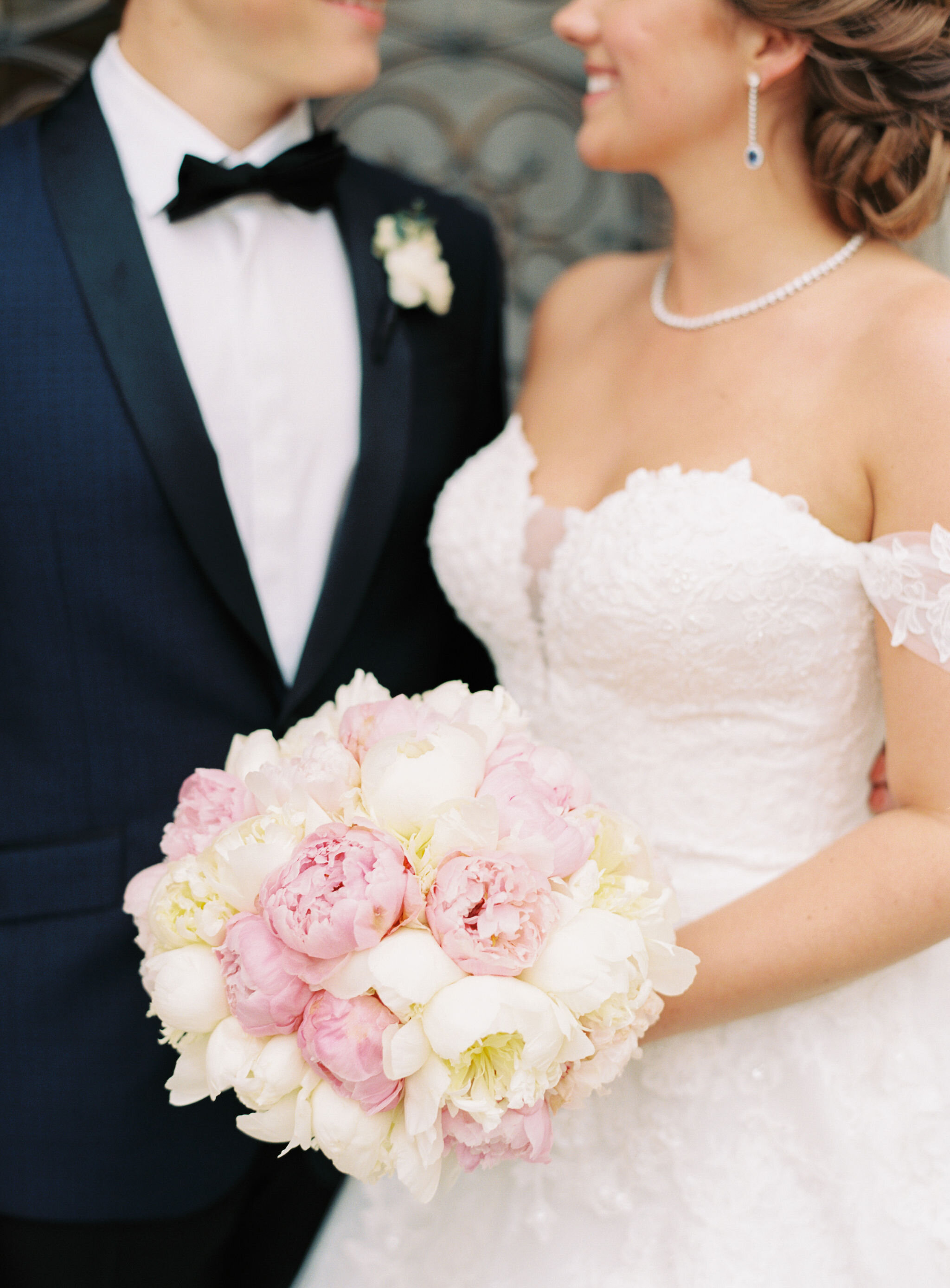 Belli-Fiori-St.-Louis-Luxury-Wedding-Florist-Coronado-Spring-Wedding-25.jpg