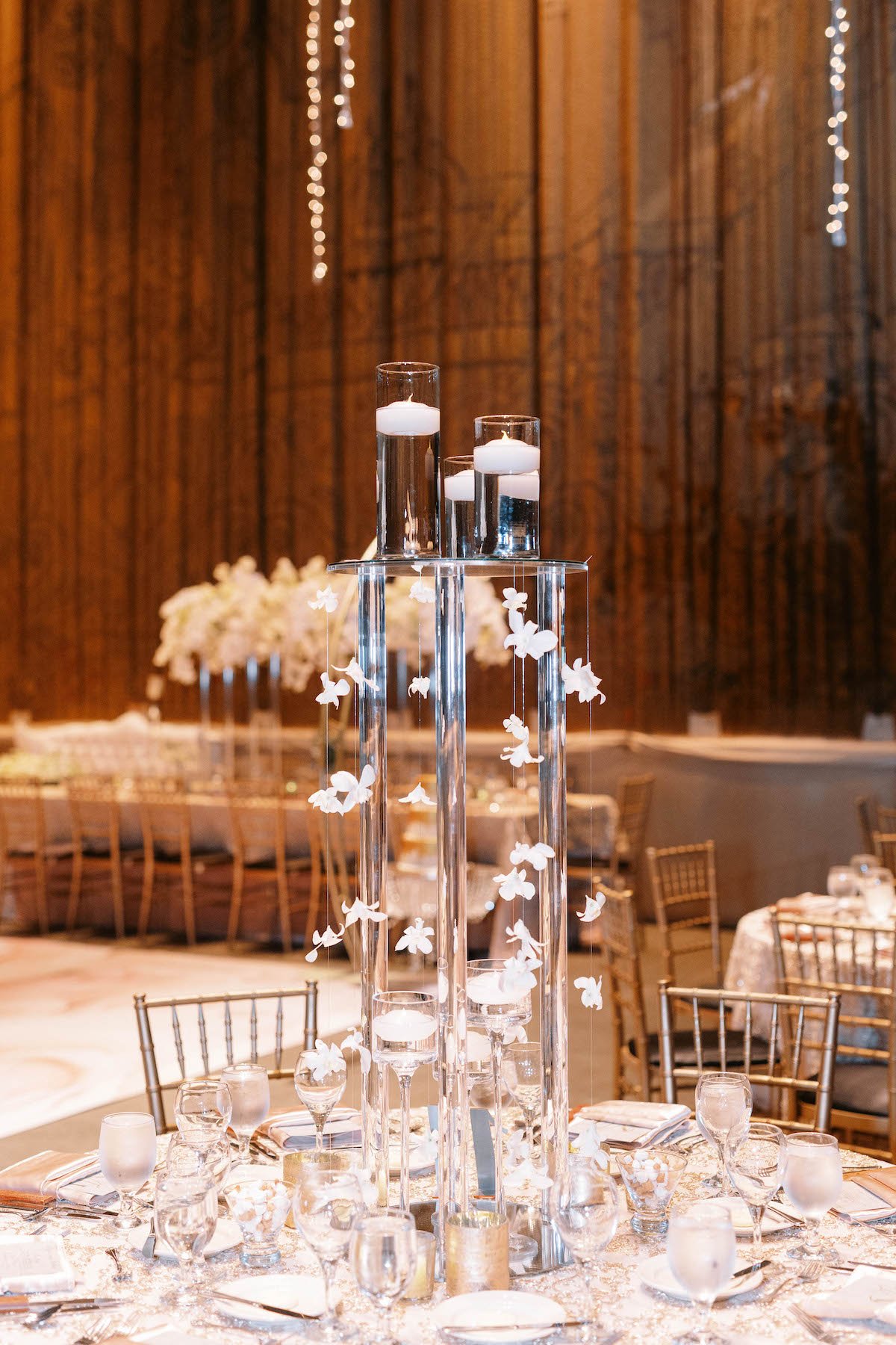 St. Louis Wedding Flowers - Cylinder Vase with Floating Candle in St Louis,  MO