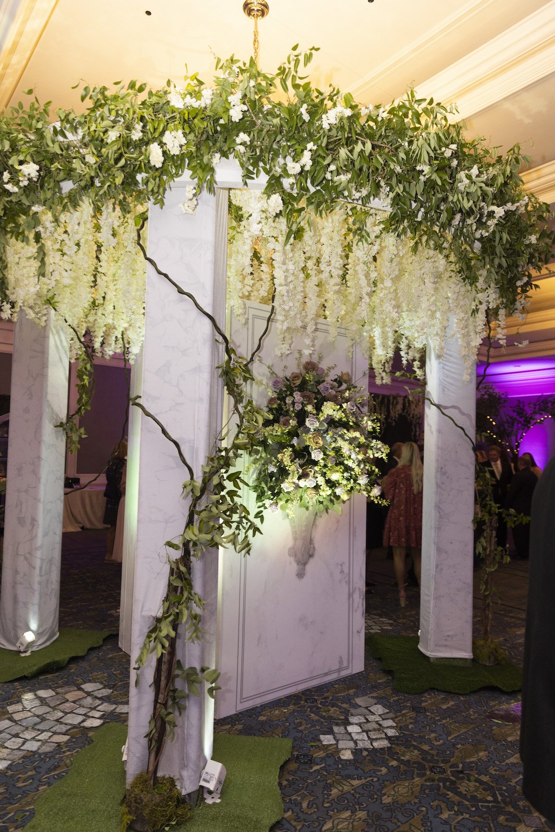 Belli-Fiori-Luxury-Wedding-Florist-Summer-Ritz-Carlton-Switzer-Film-image_01226.jpg