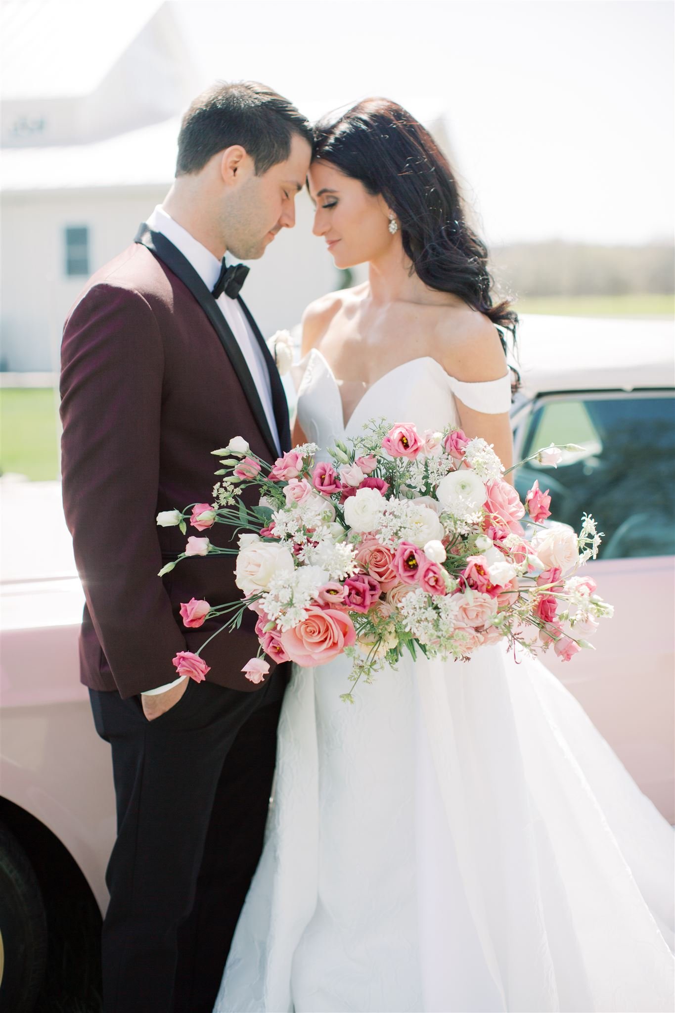 belli-fiori-st-louis-luxury-wedding-florist-ranunculus-bridal-bouquet-rochelle-maples-photography-109A9493_websize.jpg