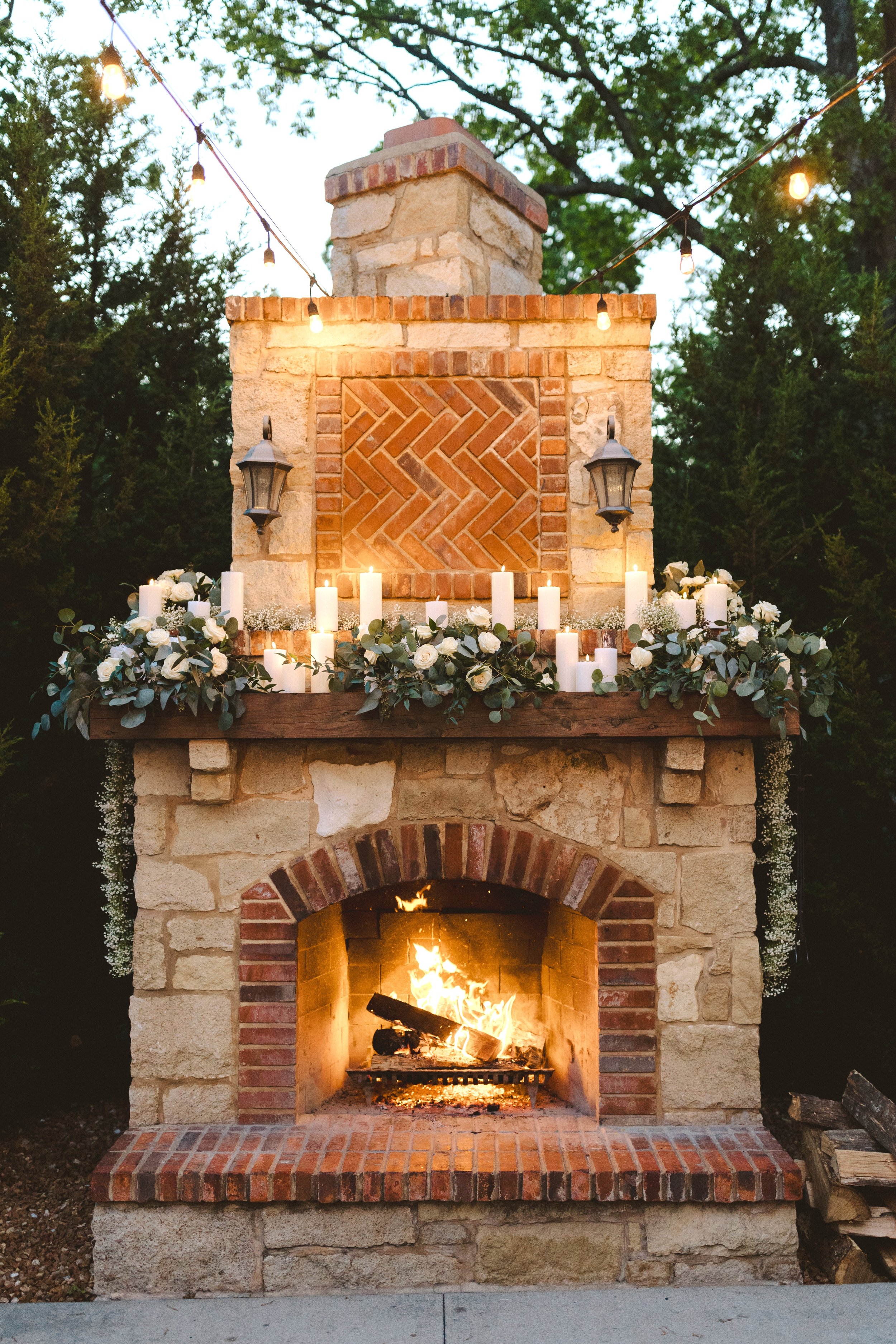 Joy Lynn Photography - Fireplace