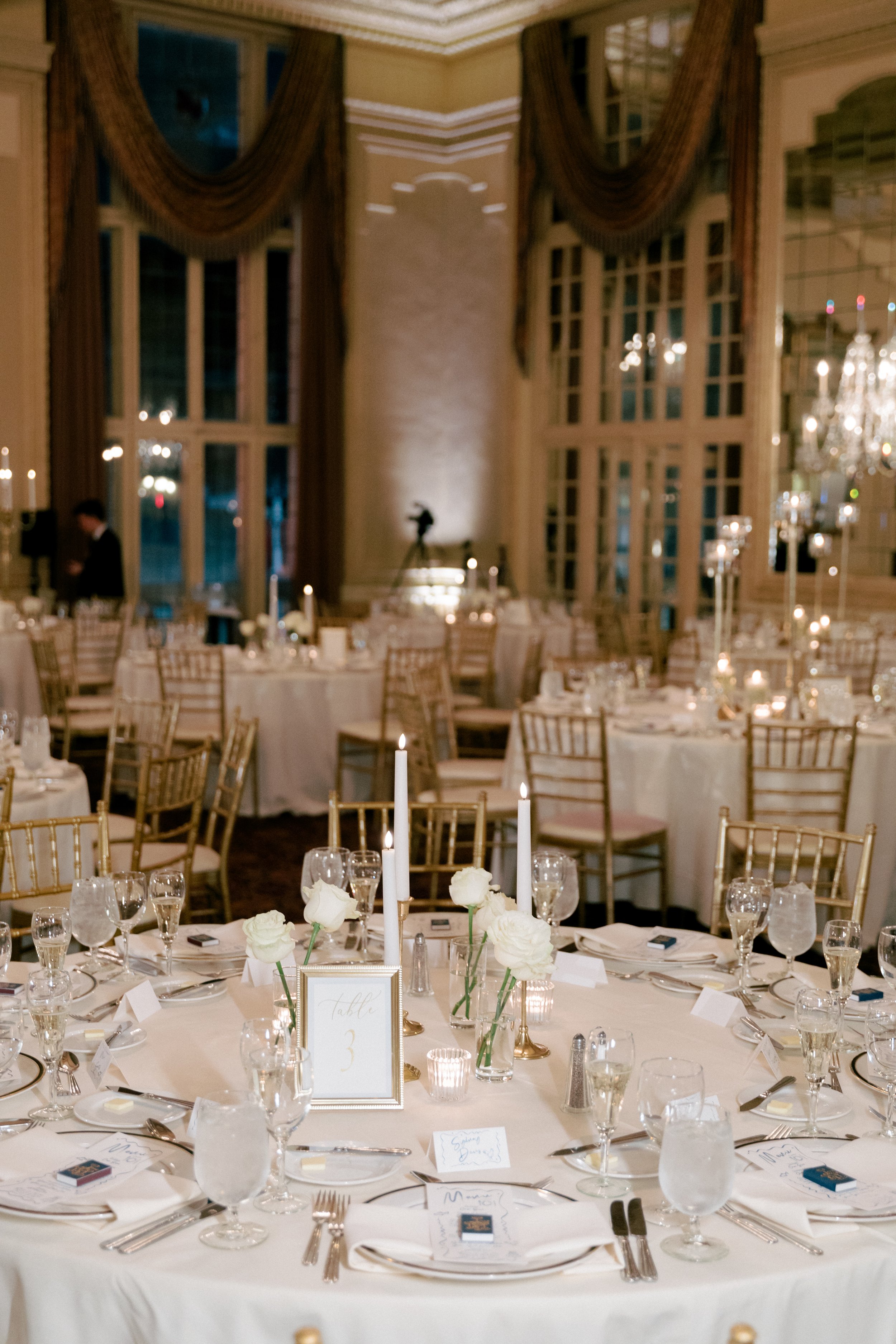 Maggie Adams Photography - Centerpiece