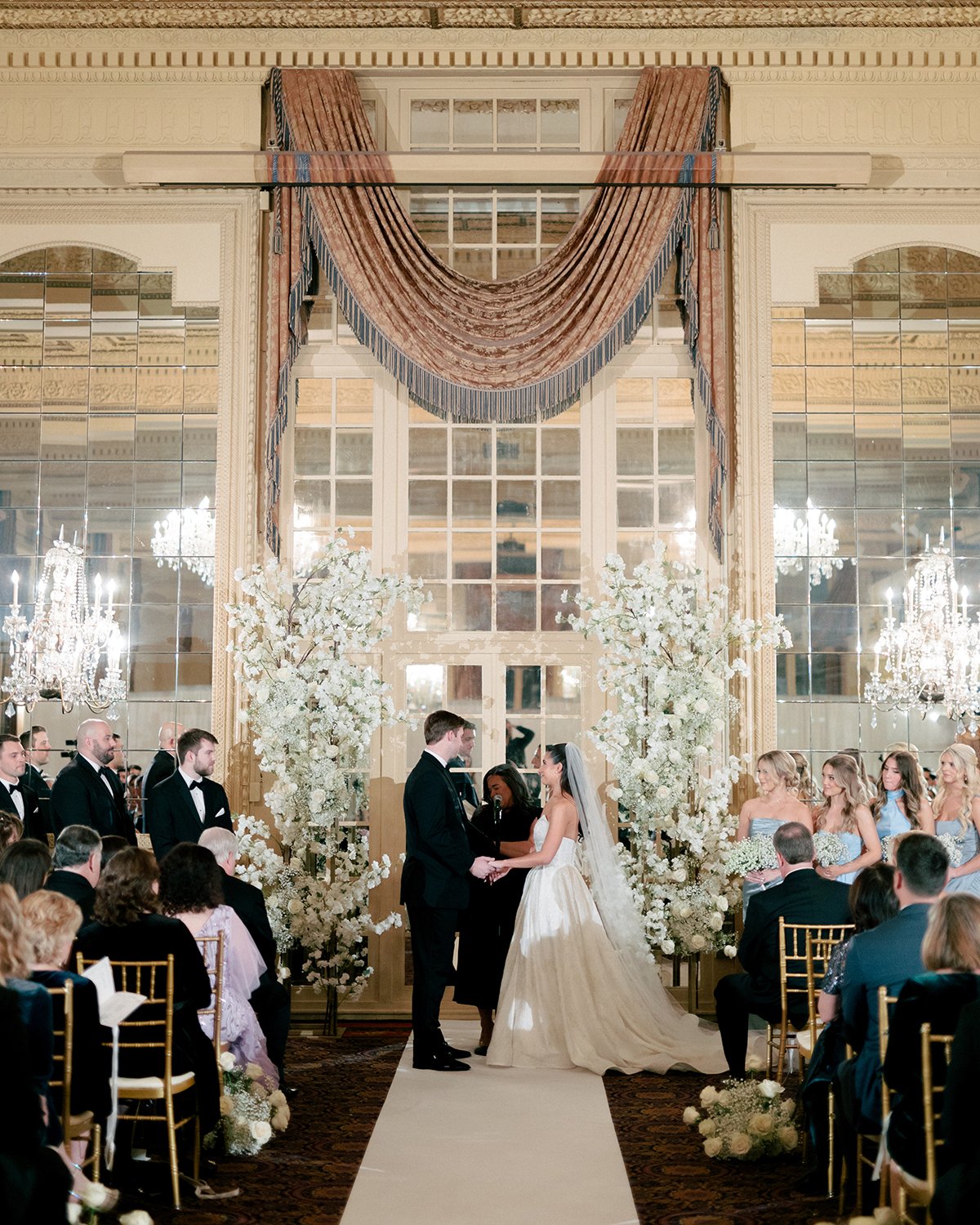 There's a reason we love floral columns for a wedding ceremony. 🤍

They create a stunning focal point as you exchange vows, beautifully frame the couple in photographs, and add an elegant sense of scale to the ceremony space. But one of the best par