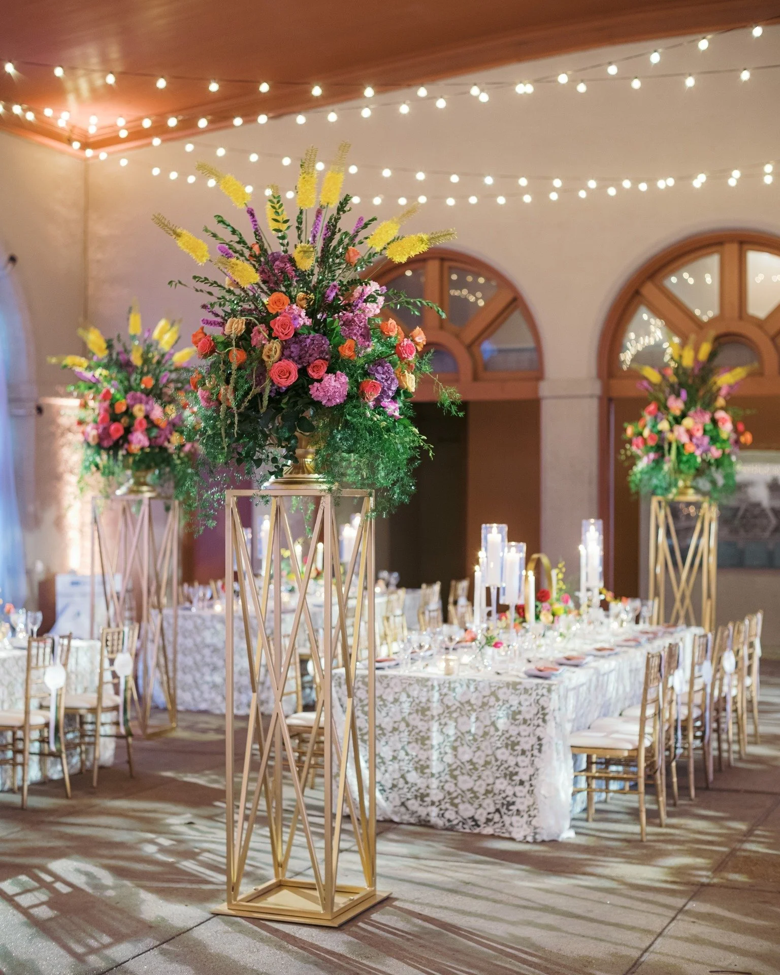 Sometimes, all it takes is one unforgettable floral moment to set the tone for the entire celebration. ✨🌸

At Belli Fiori, we love designing statement-making focal point florals that stop guests in their tracks and instantly elevate the space. Wheth
