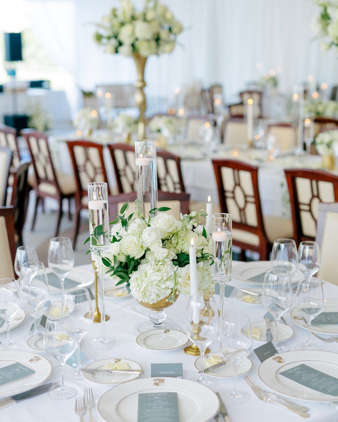 We love how the soft textures of blooms and greenery transform any tablescape into a dreamy setting, creating a celebration that feels both refined and inviting.

Classic event design never goes out of style, especially when it's surrounded by flower
