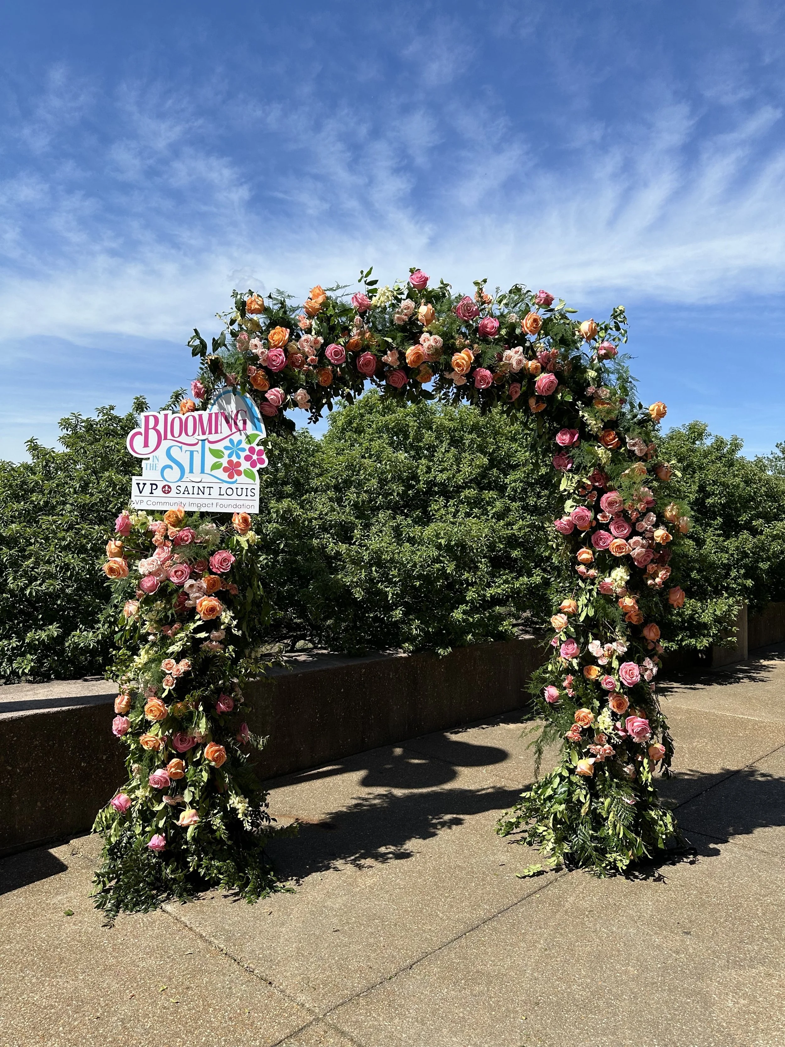 VP-Community-Organization-St-louis-Corporate-Flowers-Belli-Fiori
