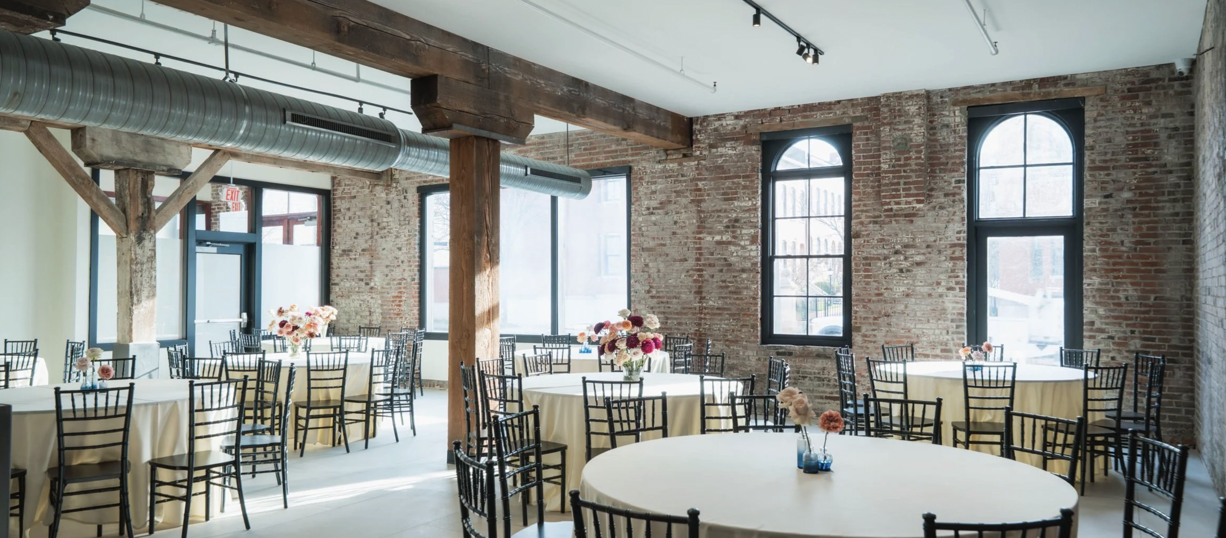Photo of the Daisy Suite at the Gatsby Events in St. Louis.