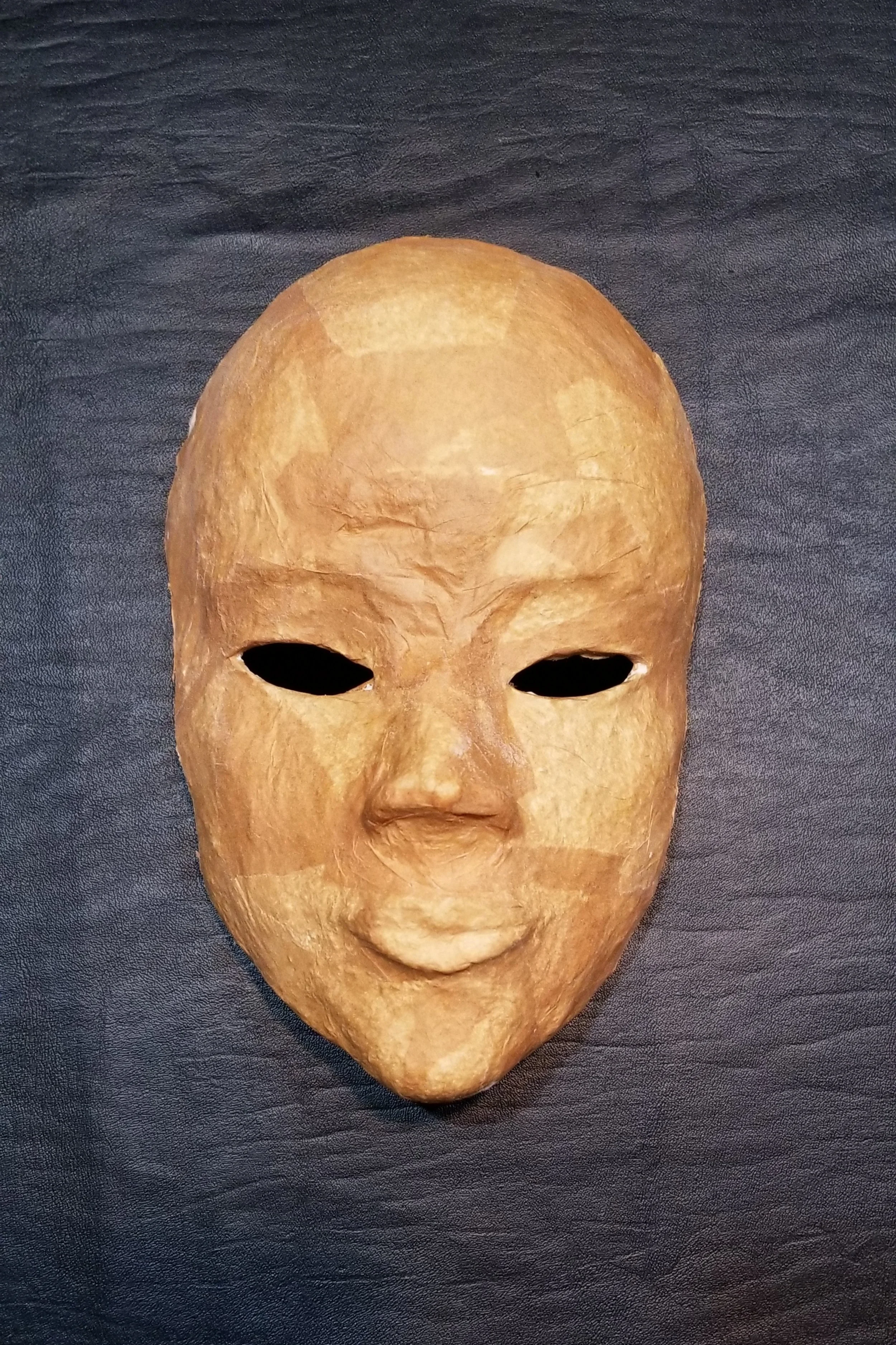 Made using Mississippi River Shells, dried straw flower leaves and dried ash trees on a celluclay and paper base