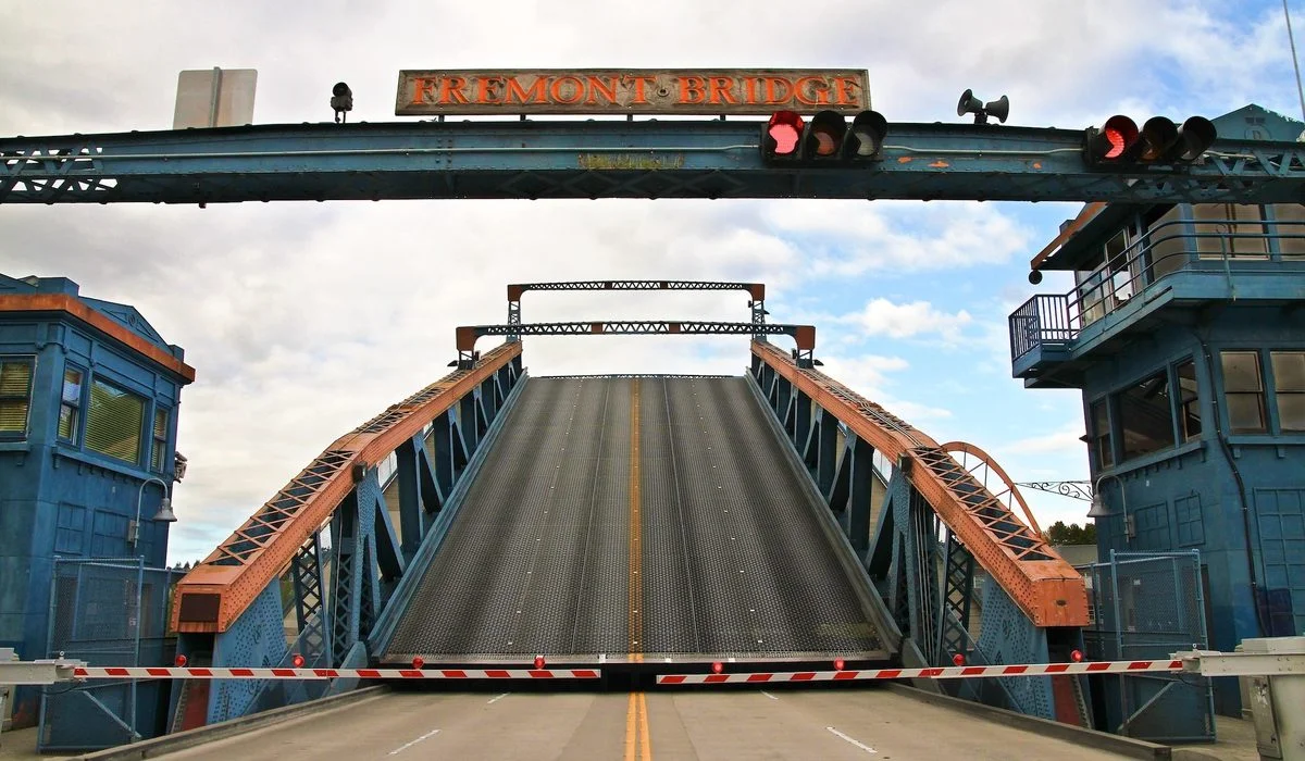 April_fremont bridge opening.jpg