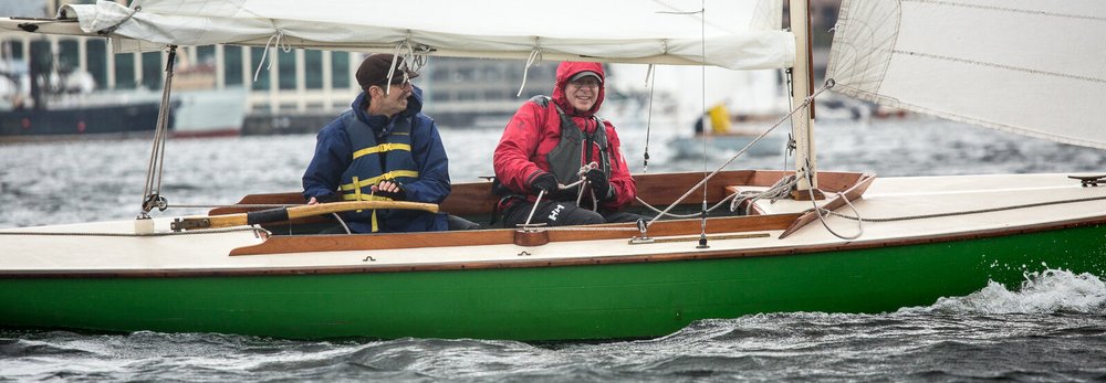Learn To Sail — The Center for Wooden Boats