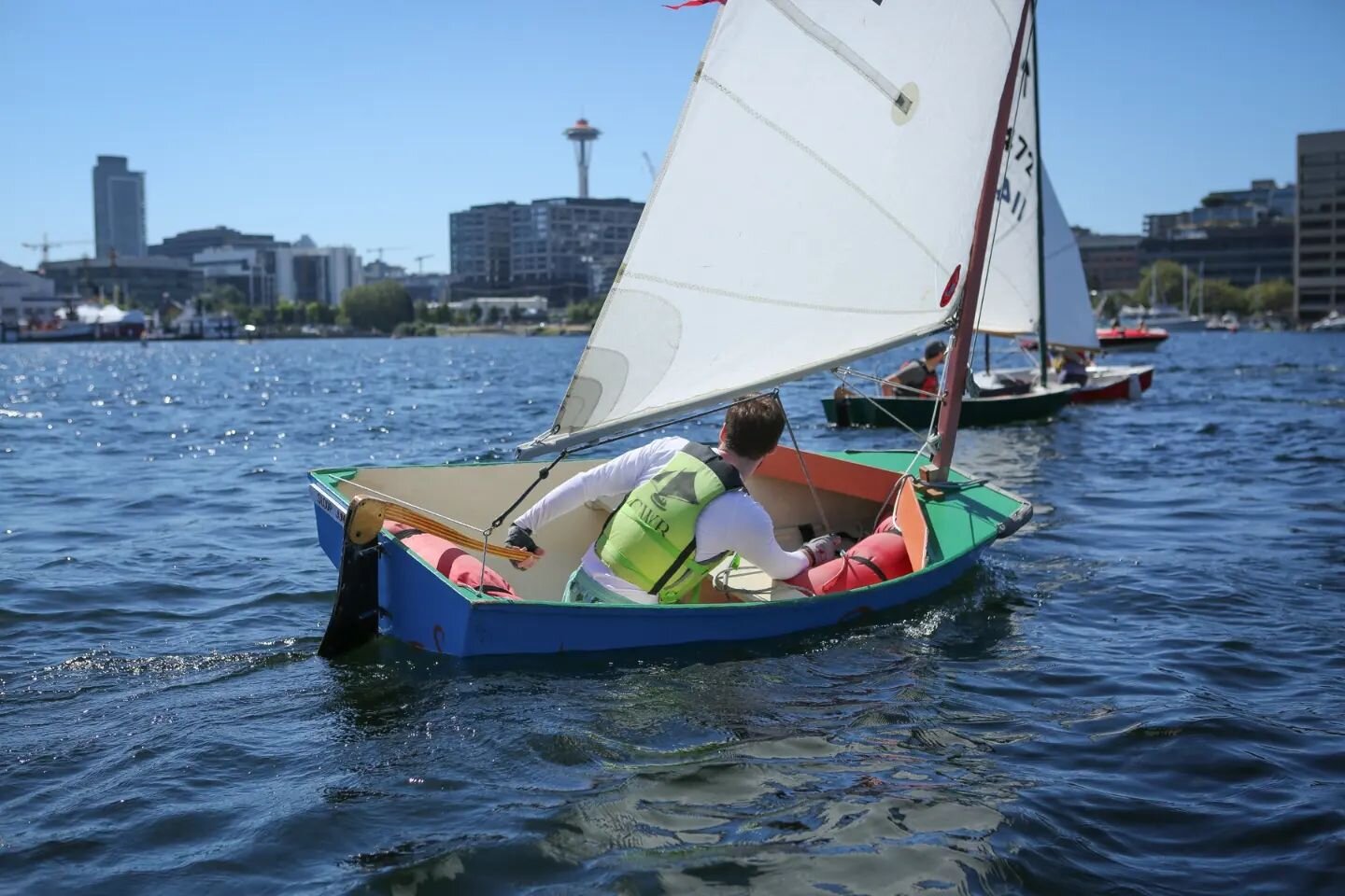 A great, albeit lighter-air, weekend of racing on Lake Union at our El Toro Regatta this year! 26 racers came out to compete in their own vessels or CWB boats for two good days of friendly competition. Thank you racers, volunteers, and race committee