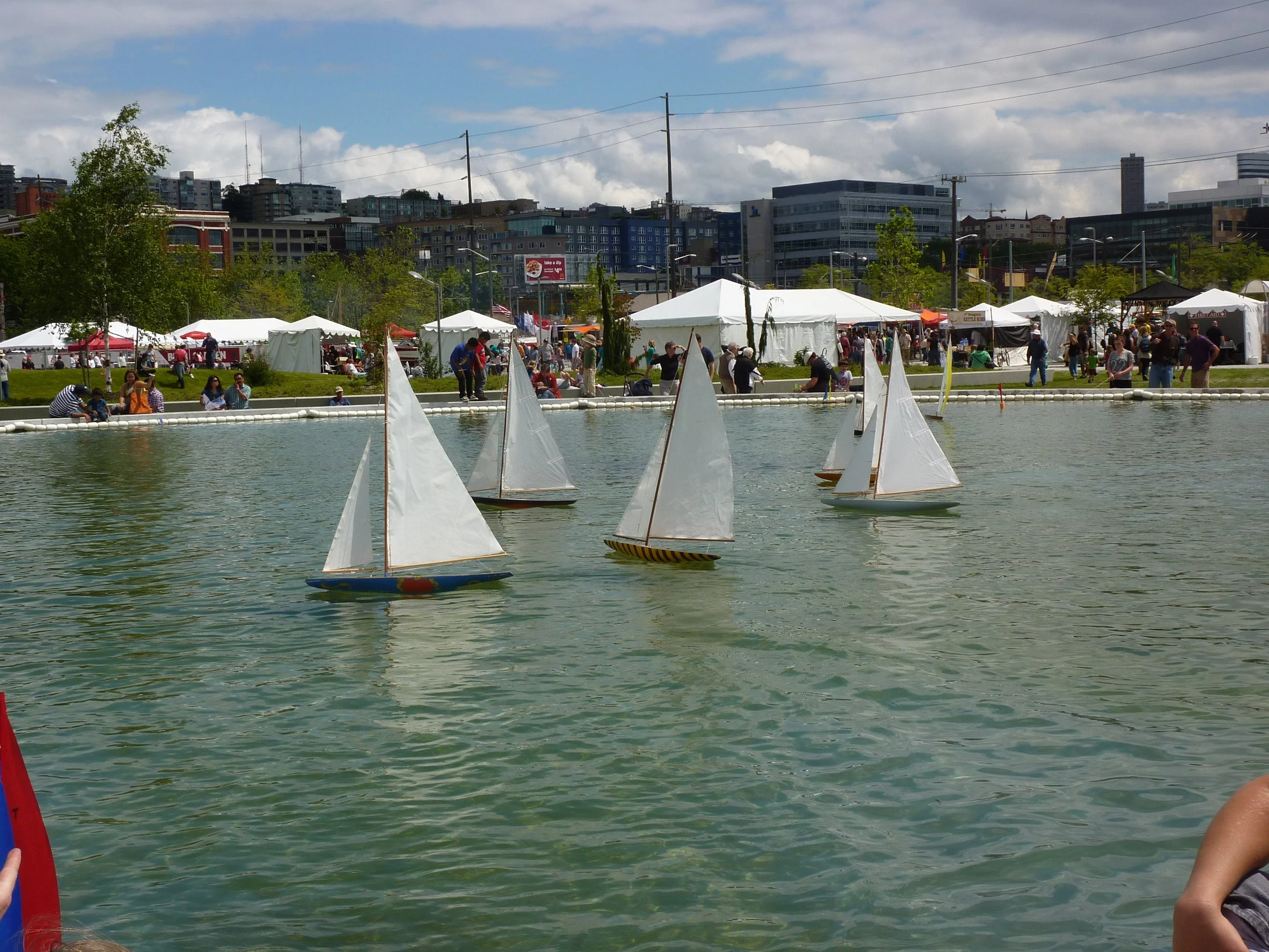 Pond Boat Rentals — The Center for Wooden Boats