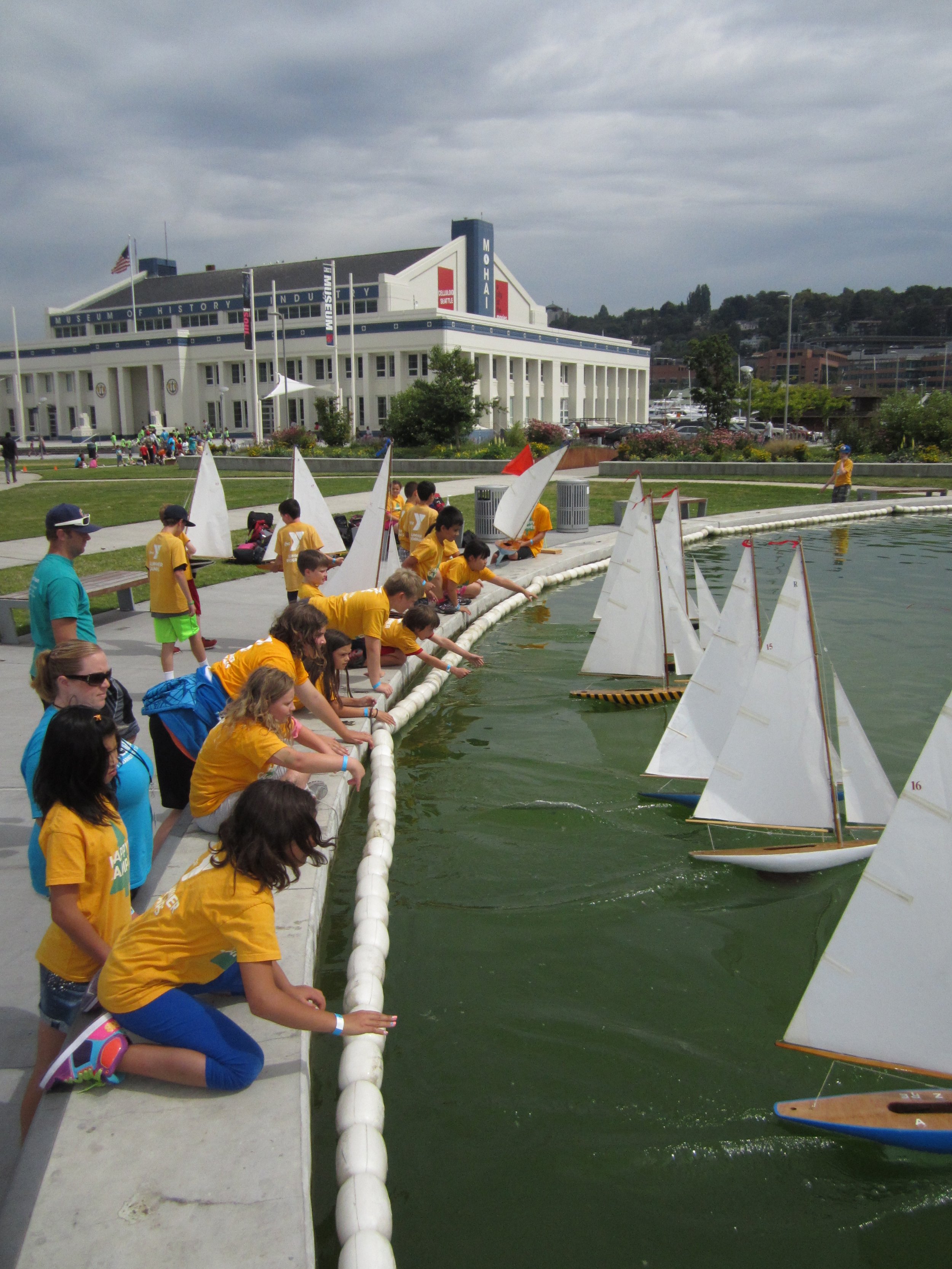 pond model boats.JPG