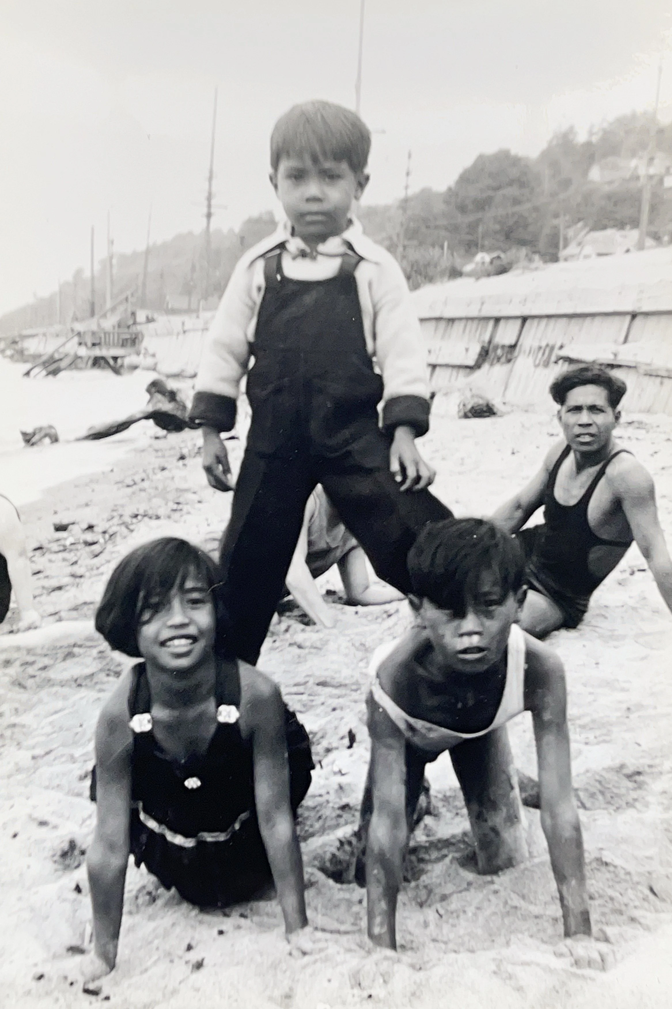 Mamnon kids playing on the beach, 1930s.jpeg