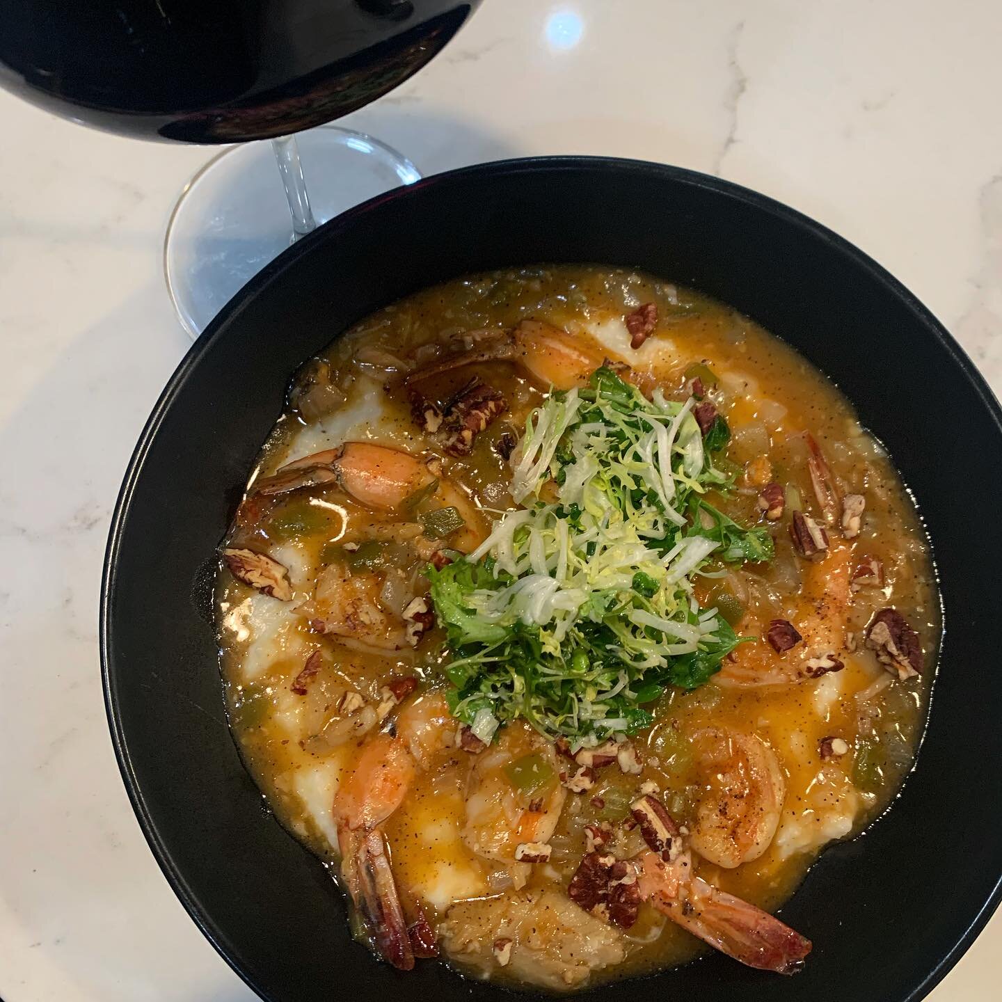 This week&rsquo;s new menu item 😍😍😍 

Wild Gulf Shrimp &amp; Grits with fiscalini cheddar grits + holy trinity + spicy shellfish gravy + herb salad + toasted pecans 

Pairing perfectly with our 2020 Primus Carm&eacute;n&egrave;re 🍷🍷🍷 this wine 