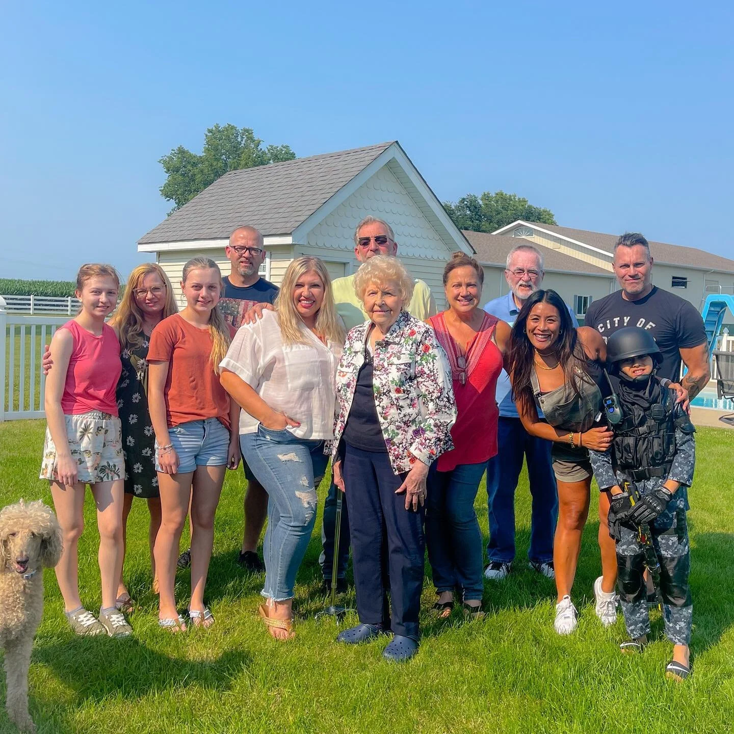 Celebrating the 4th of July with family we haven&rsquo;t seen in awhile. Such a beautiful day. ⁣
⁣
#Murcia #familybbq #4thofjuly #family #sundayfunday