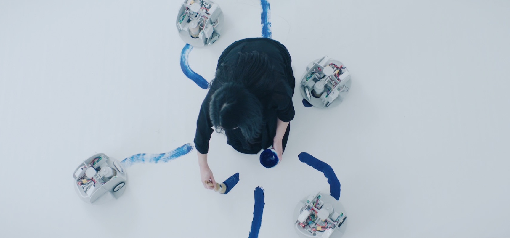 sougwen-2018_omnia_02.jpg
