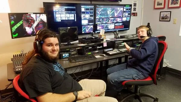 resizedimage600338-Control-Room-John-G-Derek.jpg