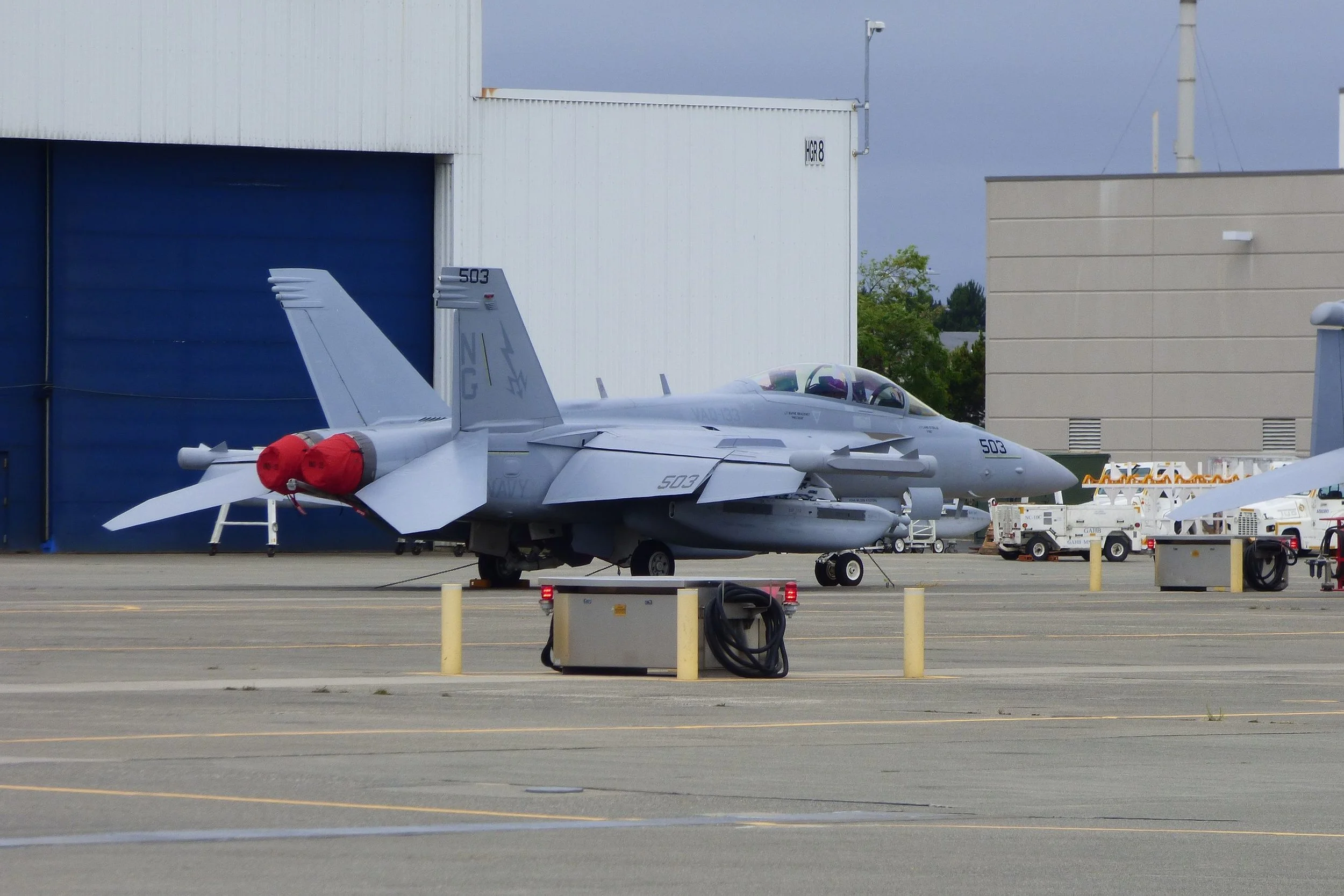 VAQ-133_EA-18G_Growler_at_NAS_Whidbey_Island.jpg