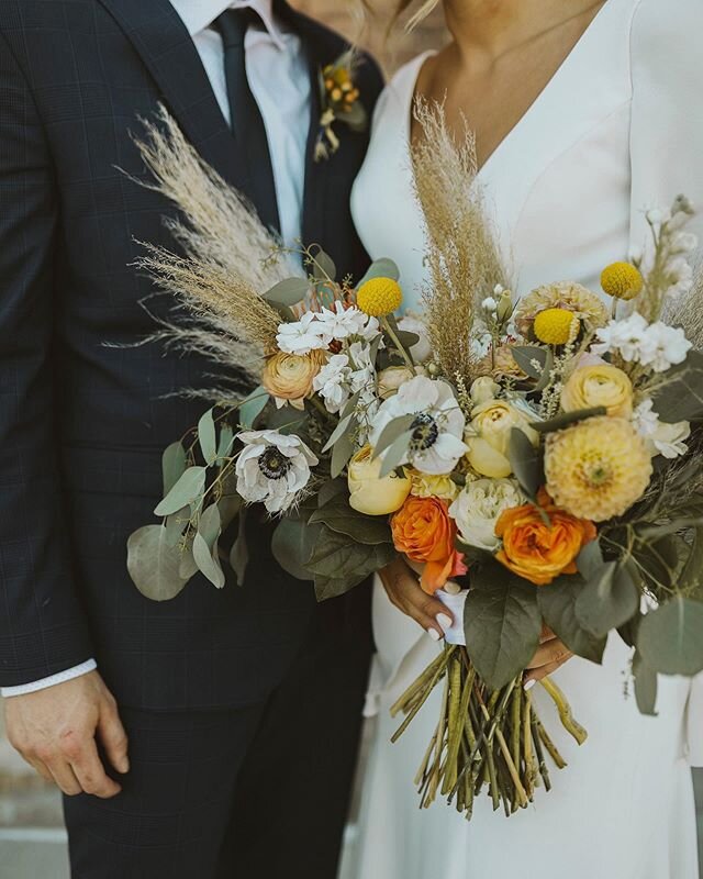 @chickenshedprimitives with the fire boquet🔥🌼