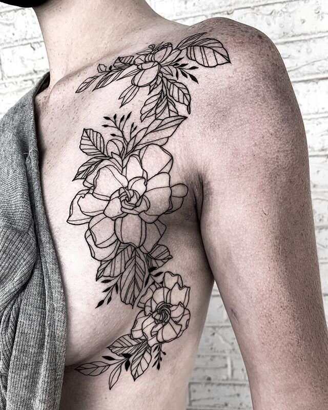 Repost @jenntacotattoos &bull; | The S T A R T of something 
B E A U T I F U L | 🤍 session O N E &bull; shading to come Xx

#jenntacotattoos #OnlyBlackArt  #LineArt  #FineLineTattooing #BlackInk #LadyTattooers #BlackWork #DarkArtists #BlackWorkers  