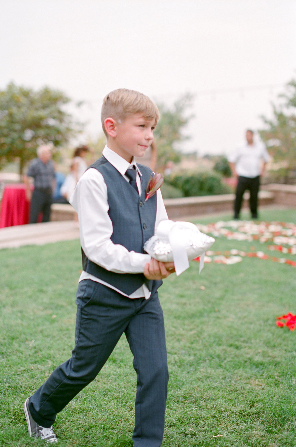 Outdoor_Summer_Evening_Party_Ring_.bearer_Rancho_Victoria_Vineyard_Northern_California.jpg