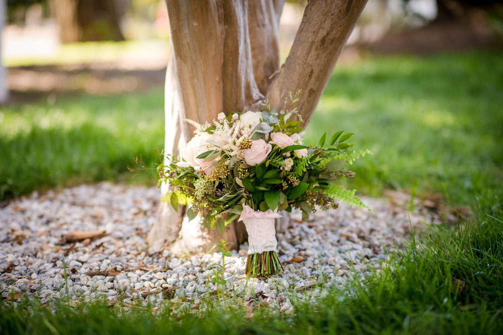 Bridal_Bouquet_Blush_Pink_Garden_Roses_Vizcaya_Sacramento_Violette_Fleurs.jpg