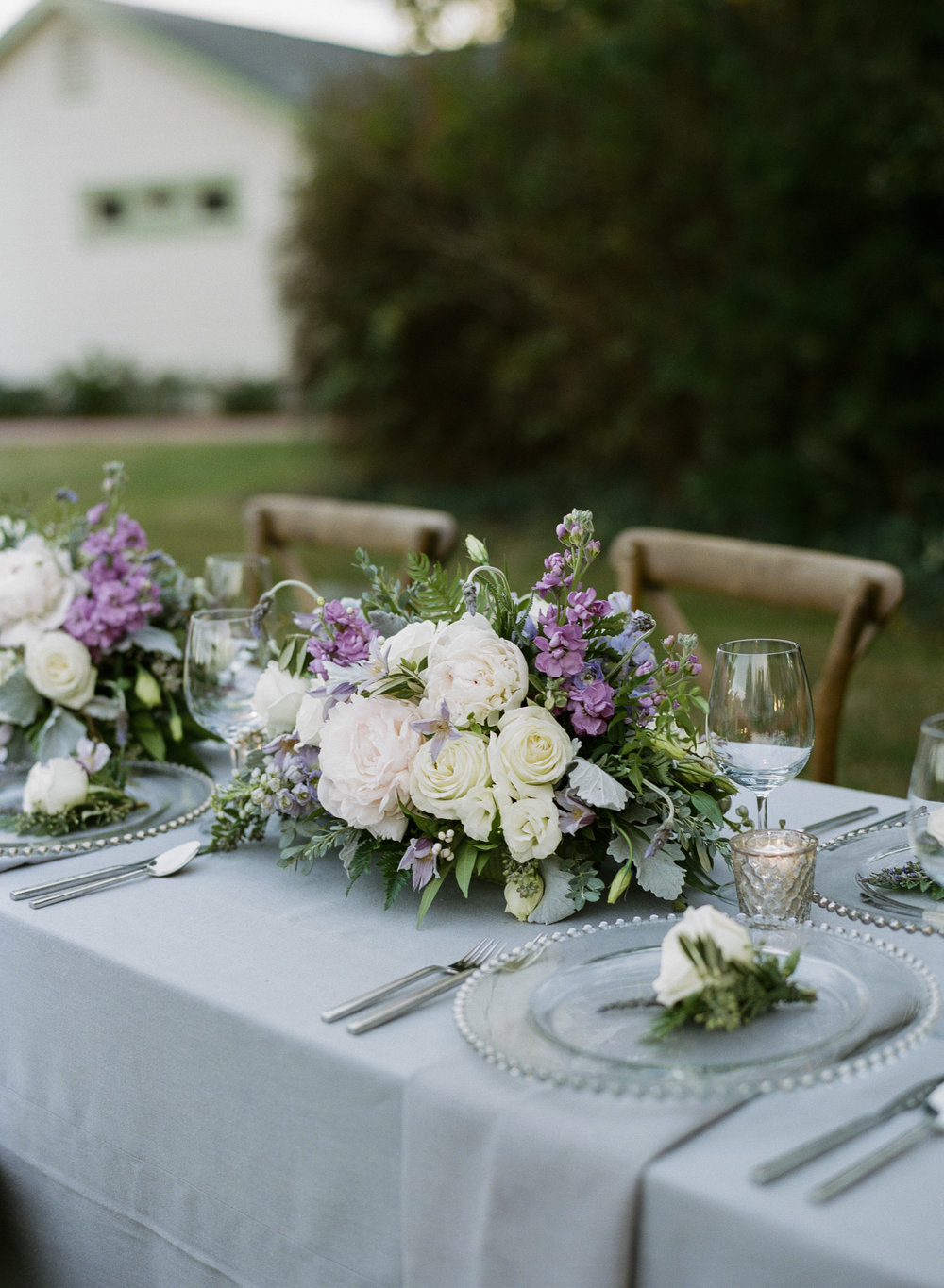 Violette-fleurs-roseville-sacramento-california-Flower-farm-inn-wedding-florist-upscale-design-tablescape.jpg
