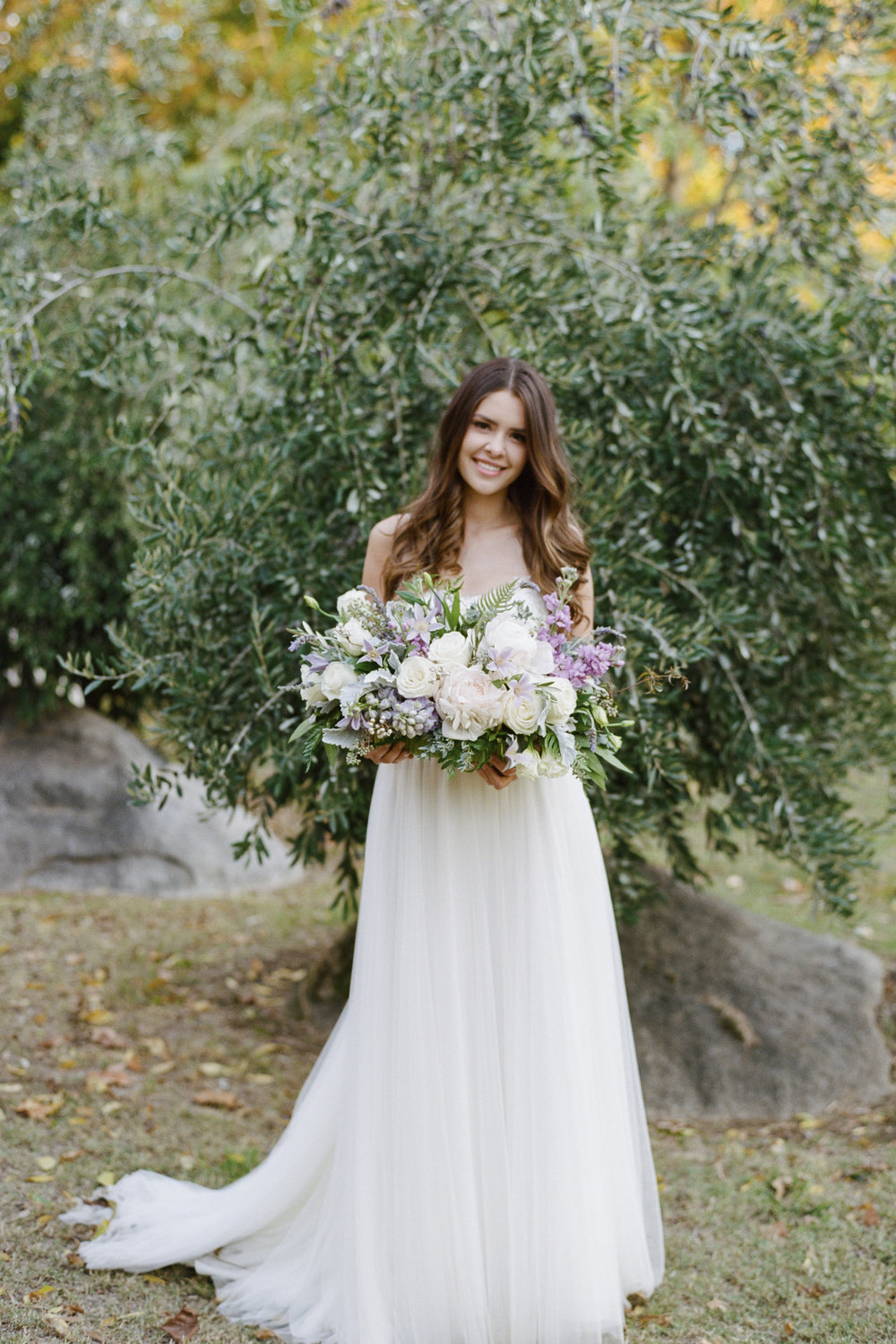 Violette-fleurs-roseville-sacramento-california-Flower-farm-inn-wedding-florist-spring-bride-blush-purple-arrangement-centerpiece-wedding.jpg
