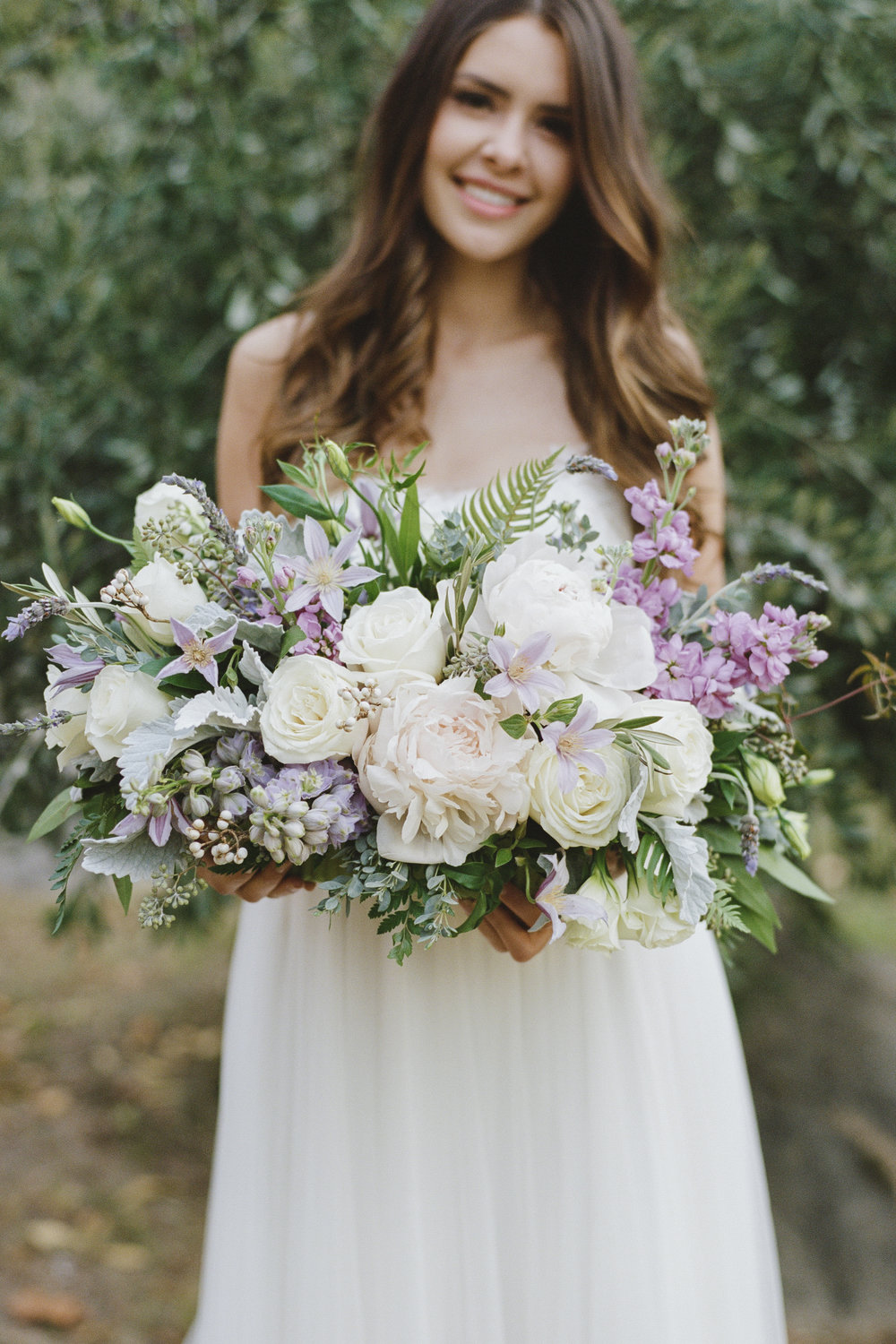 Violette-fleurs-roseville-sacramento-california-Flower-farm-inn-luxury- upscale-wedding-florist-spring-bride-wedding-flowers-lavender-blus-clematis.jpg