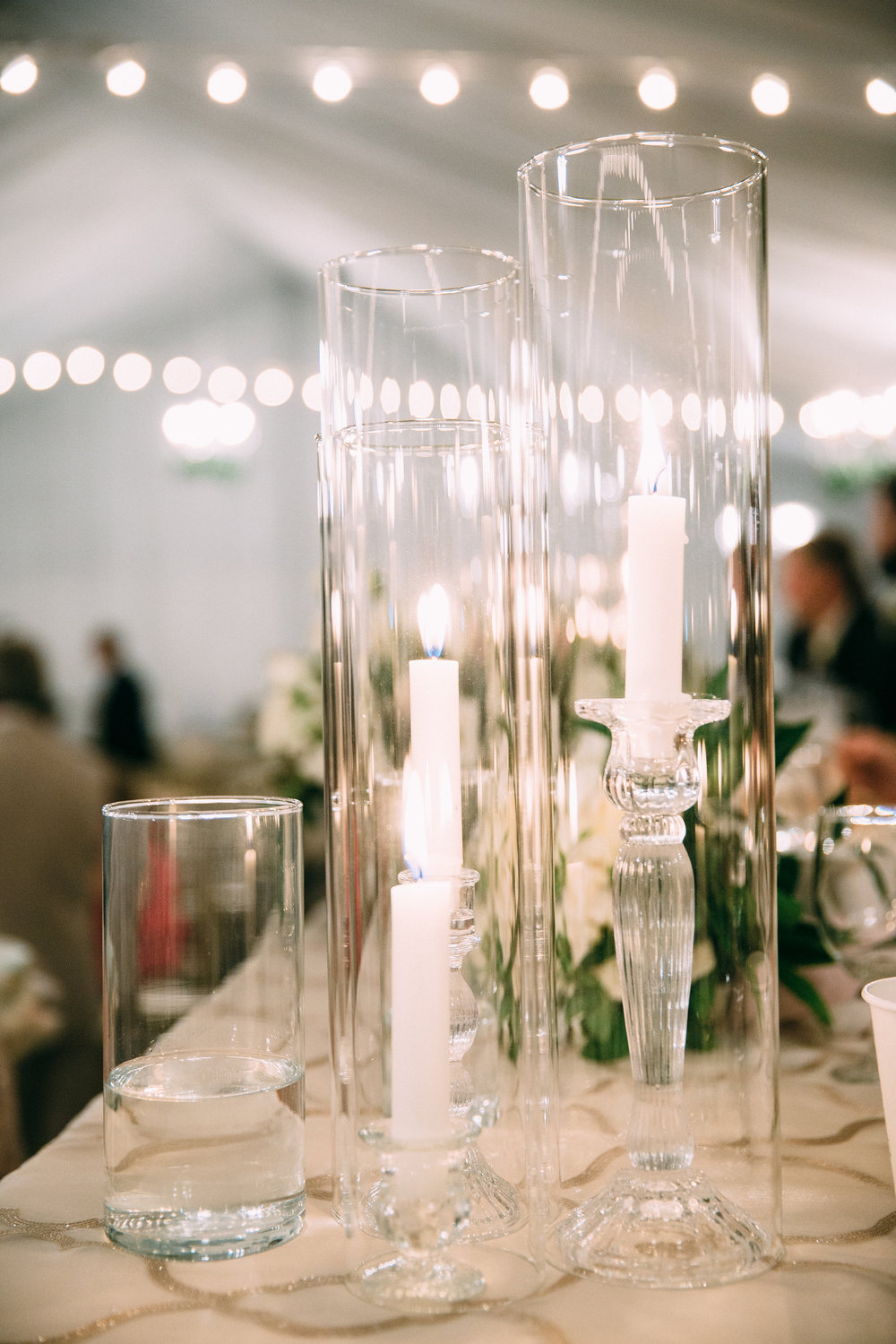 clear_candles_flower_greenery_champagne_tablecloth_reception_violette_fleurs_anna_perevertaylo_haggin_oaks_sacramento.jpg