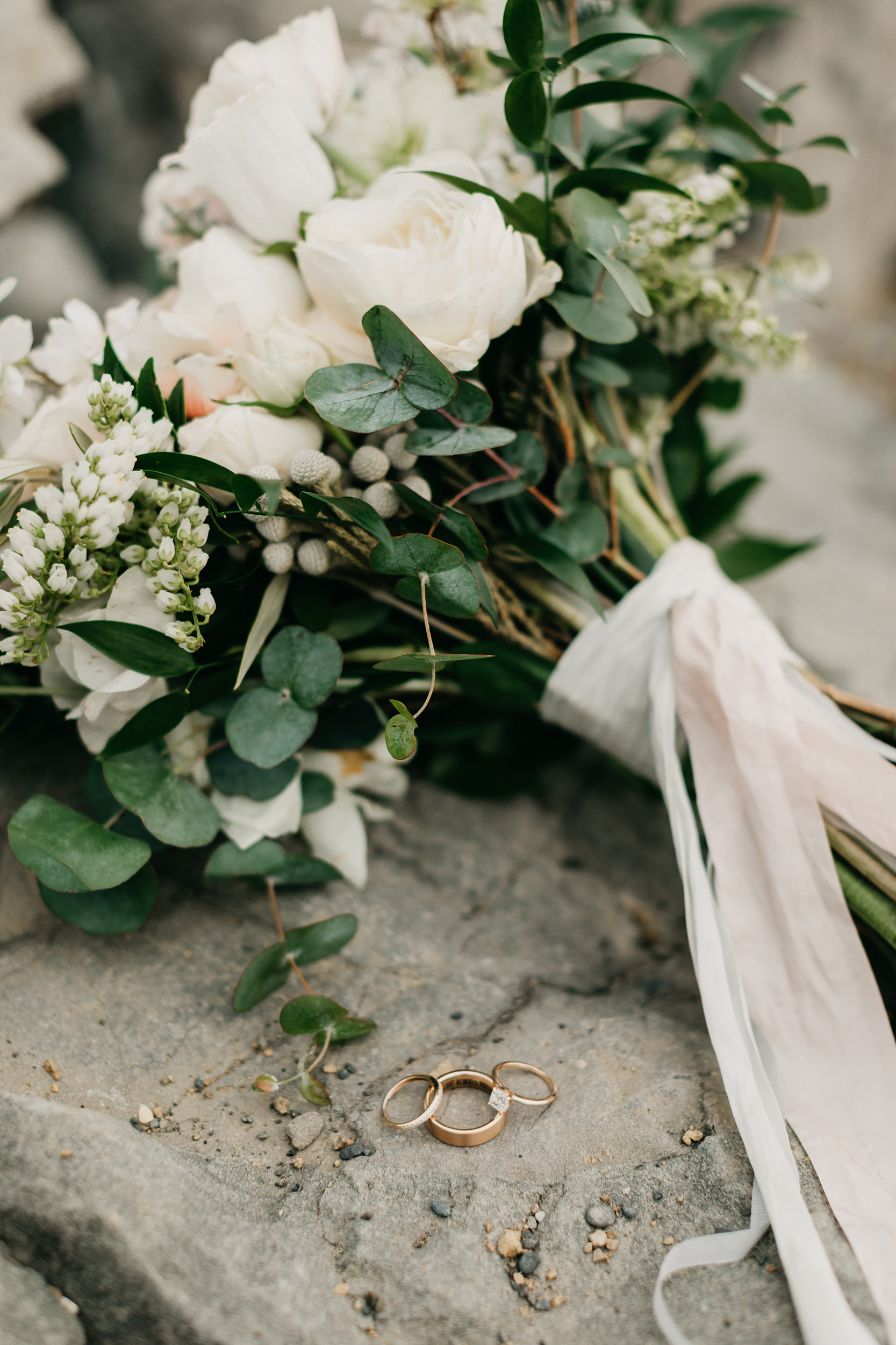 Violette-fleurs-event-design-roseville-Nelli-noel-photography-the-falls-event-center-Lush-bride-bouquet-whimsical-details.jpg