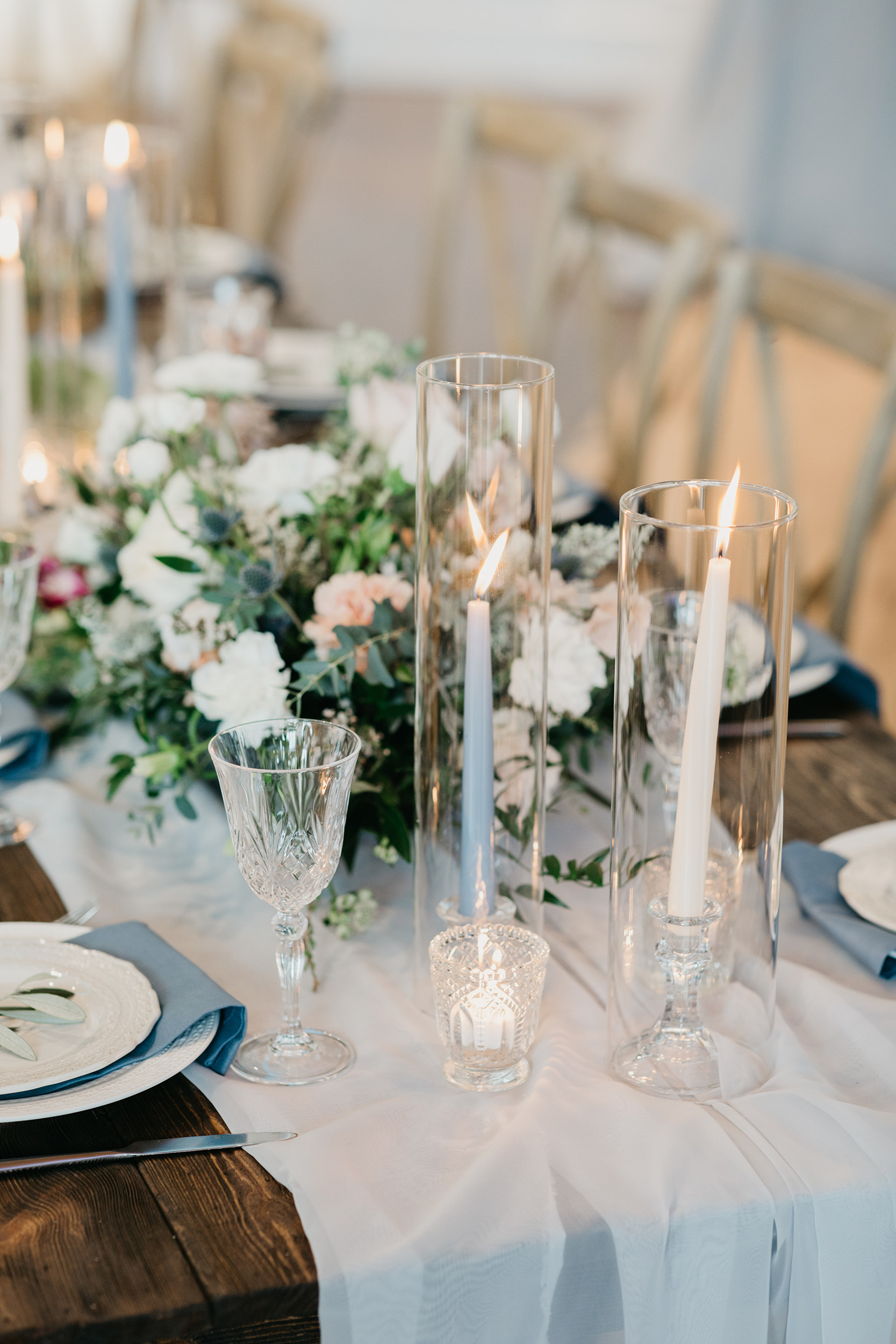 Violette-fleurs-event-design-roseville-Nelli-noel-photography-the-falls-event-center-Curated-Beautiful-Decor-table-centerpieces-reception.jpg