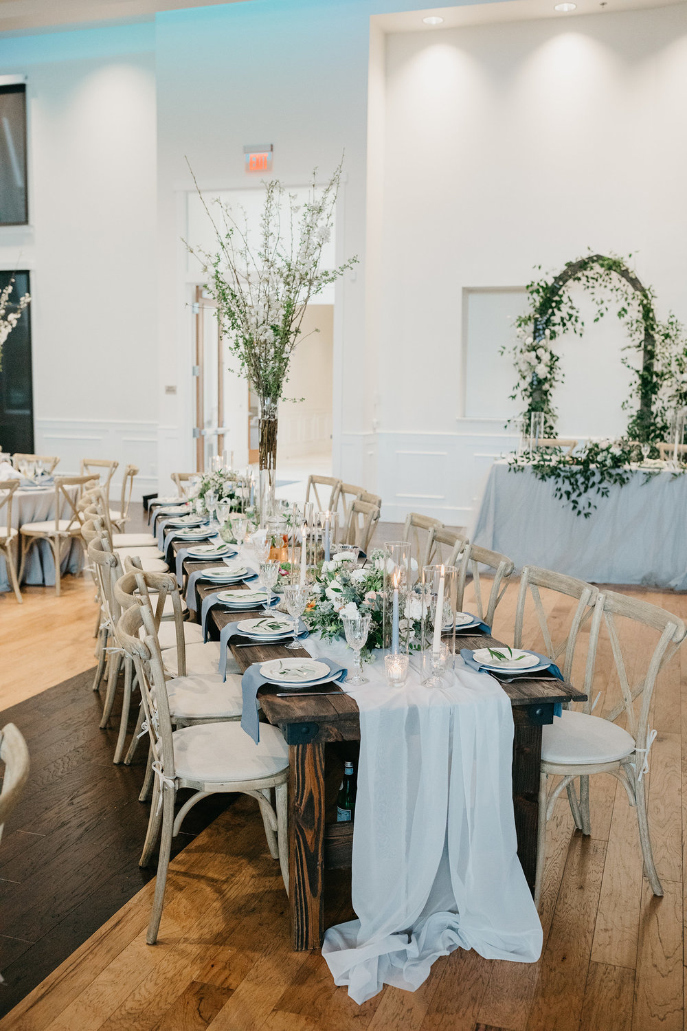 Violette-fleurs-event-design-roseville-Nelli-noel-photography-the-falls-event-center-Curated-Beautiful-Decor-branches-reception.jpg
