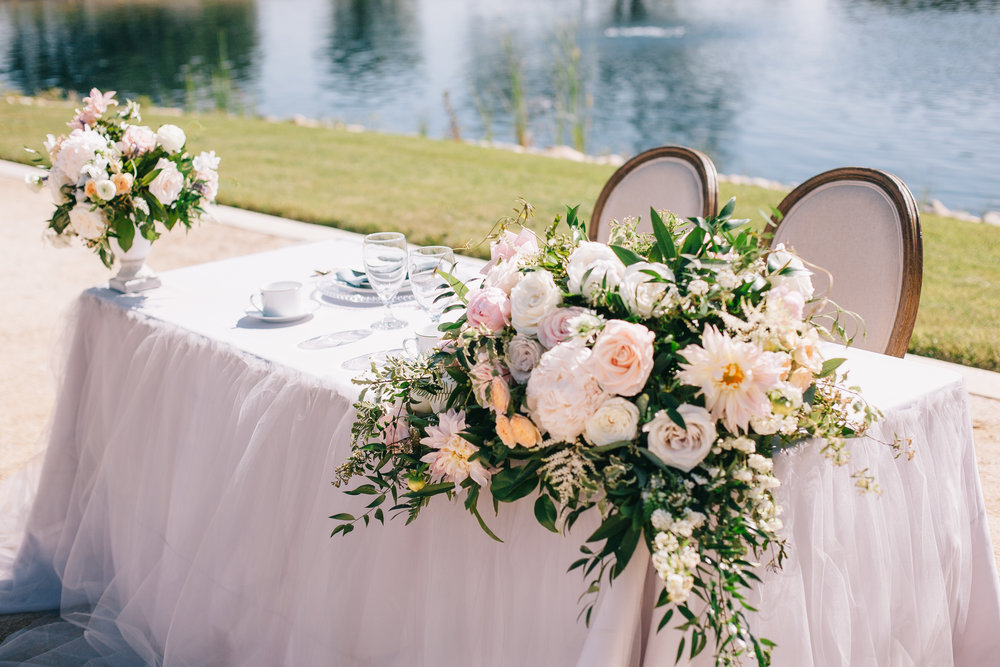 Violette-fleurs-event-design-roseville-anna-perevertaylo-rancho-robles-vinyards-Detail-Destination-Wedding-Design-Blush-sweetheart-table.jpg
