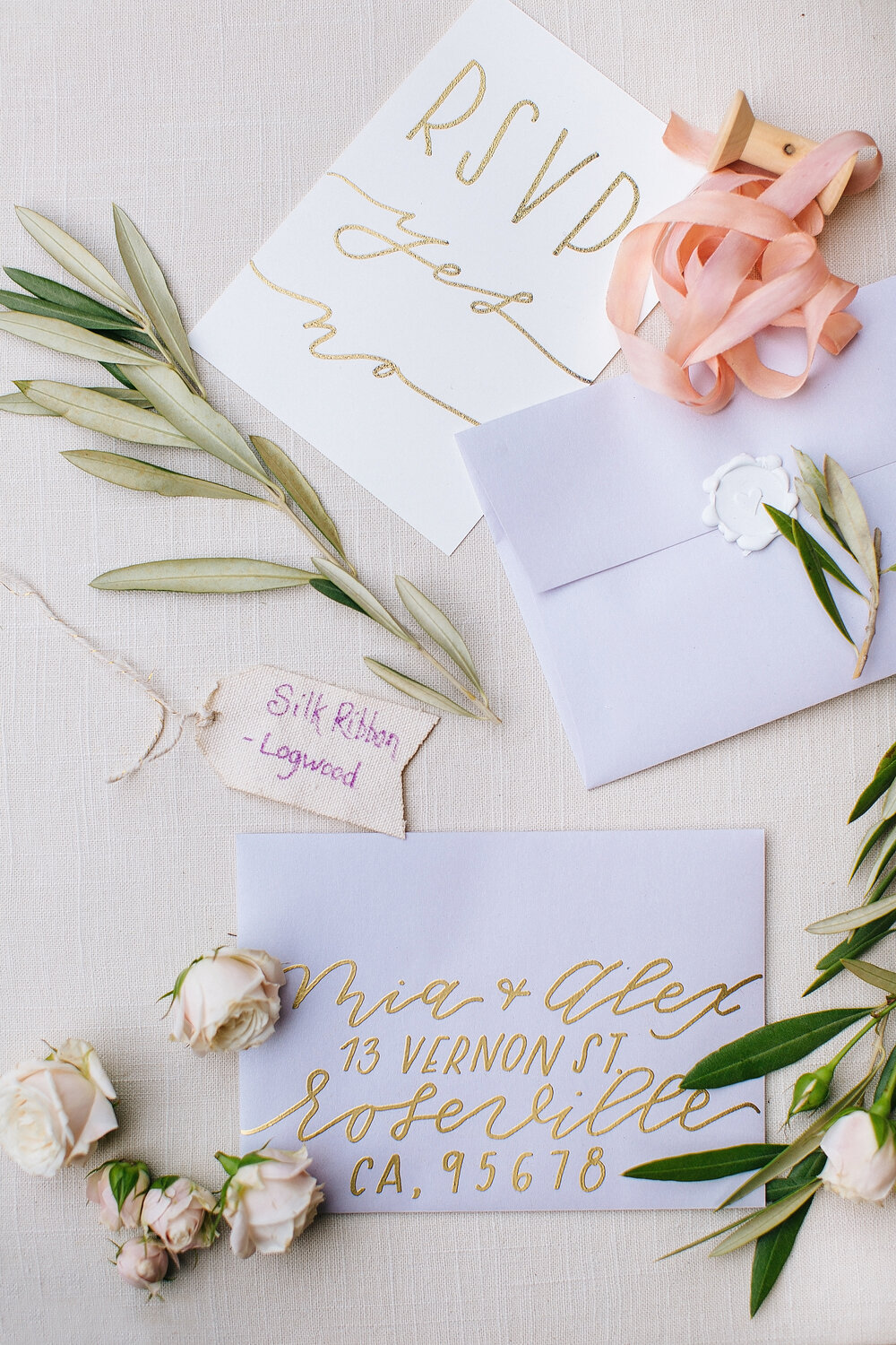 calligraphy-ashbaumgartner-v-sattui-sonoma-california-wedding-florist-elegant-design-hatbox-specialty-flowers-violette-fleurs-anna-perevertaylo.jpg