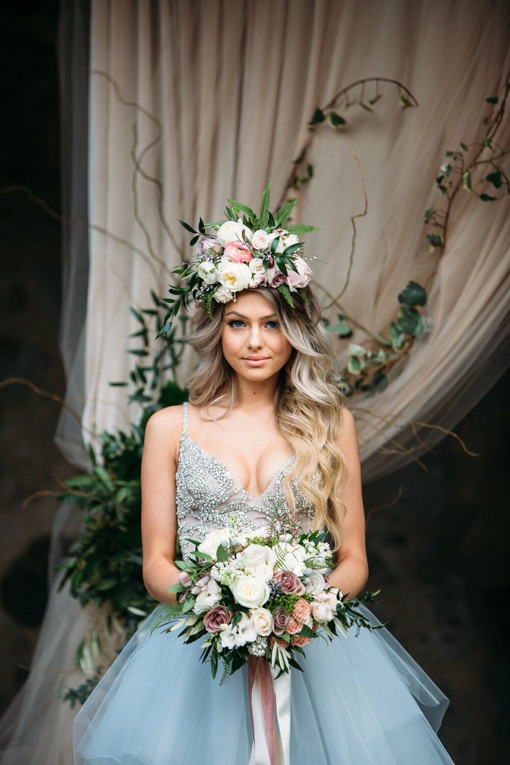 luxury-wedding-bridal-bouquet--headpiece-draping-garden-rose-lilac-lavender-greenery-flowing-ribbon-blushes-whites-upscale-inspiration-northern-california-sonoma-v-sattui-florist-design-violette-fleurs-anna-perevertaylo.jpg
