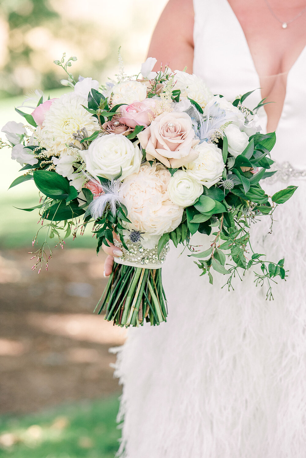 Violette-fleurs-roseville-napa-california-luxury-florist-silverado-resort-and-spa- weddings-by-scott-and-dana-bride-bridal-bouquet-blush-lush-luxury.jpg