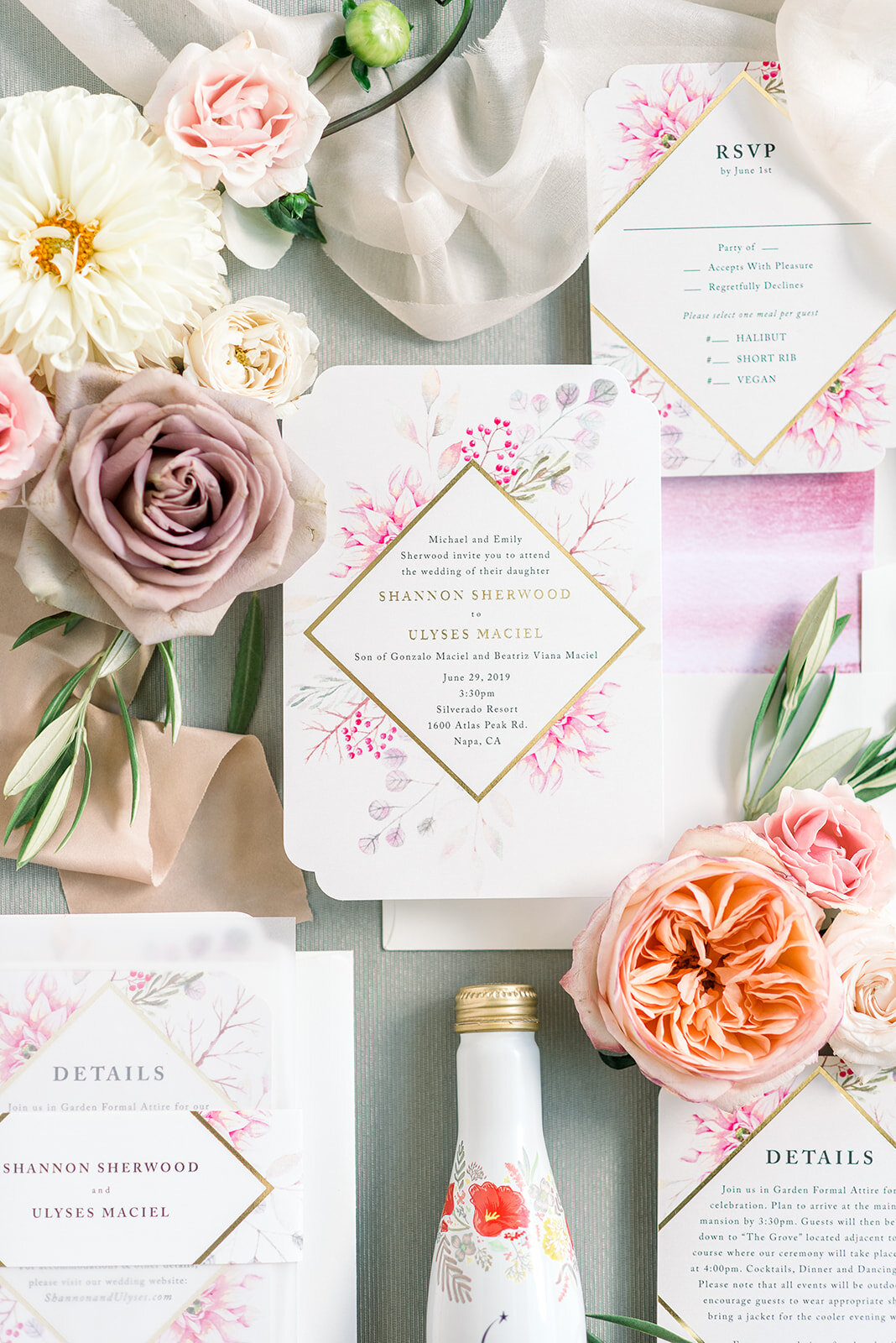 Violette-fleurs-roseville-napa-california-luxury-florist-silverado-resort-and-spa- weddings-by-scott-and-dana-flatlay-loose-bloom.jpg